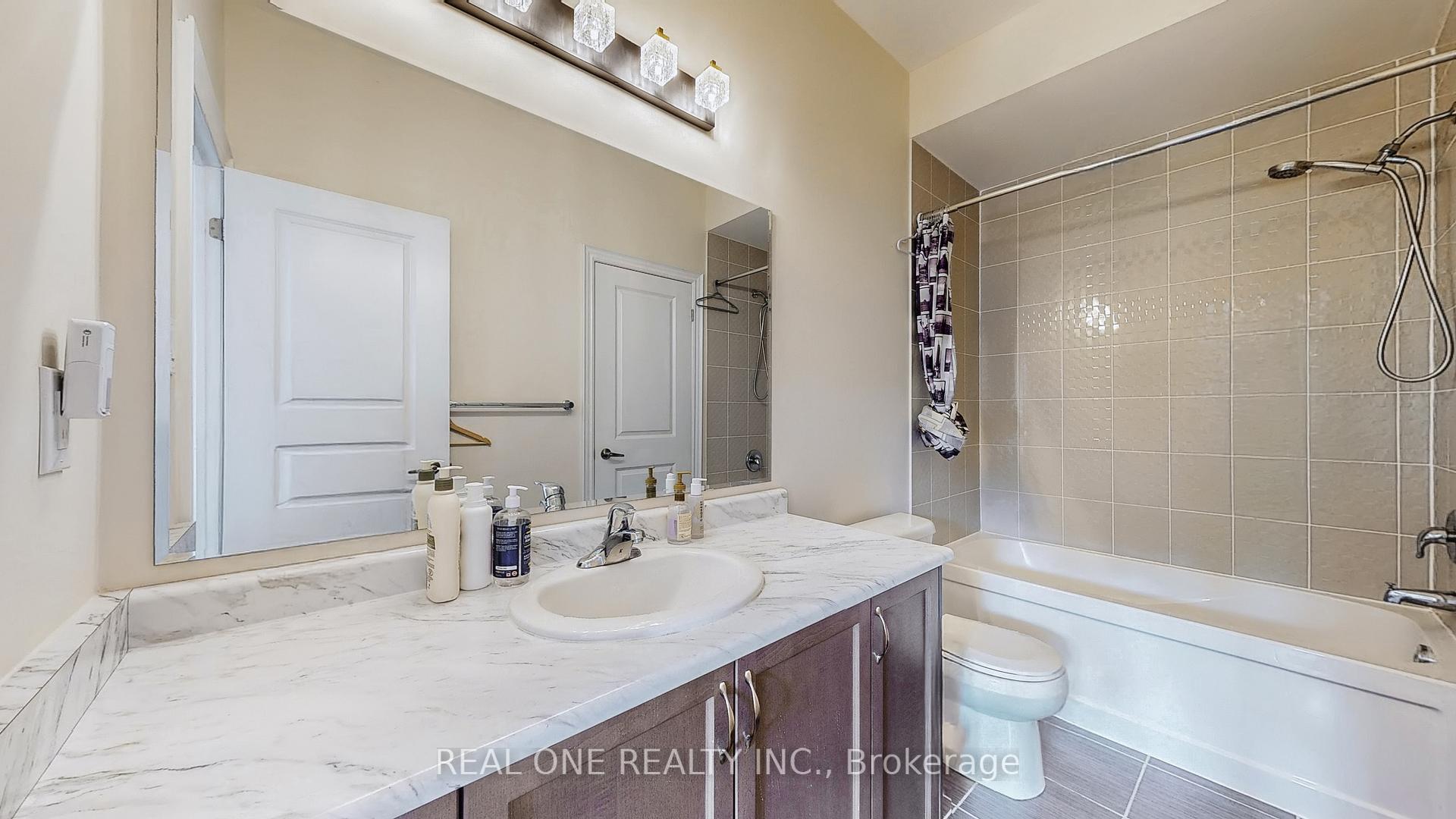 Photo 27 of Unit 6, 1815 Fairport Road, Pickering, Dunbarton — HOMEH