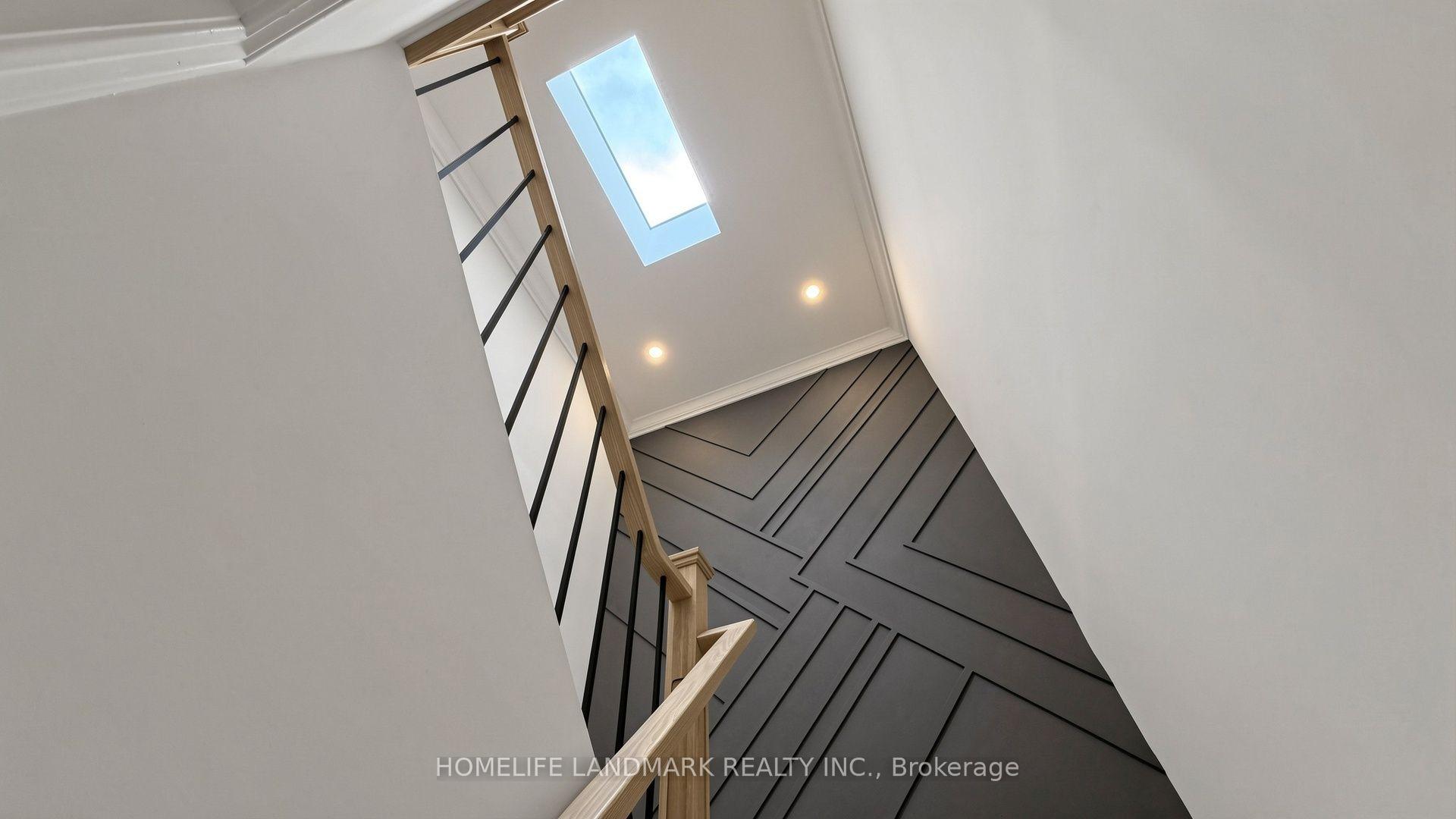 Photo 17 of 41 Angus Drive, North York, Don Valley Village — HOMEH