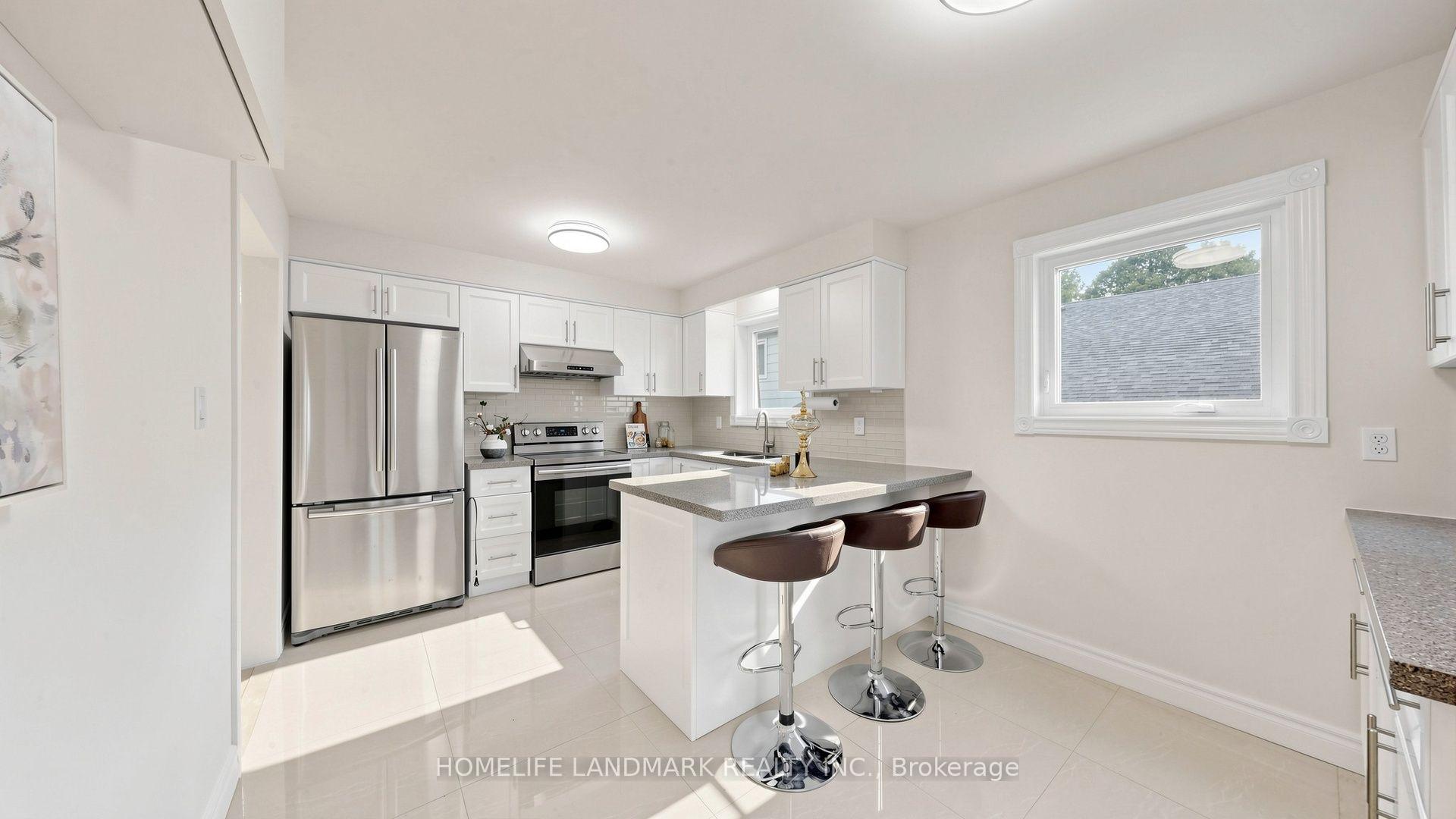 Photo 30 of 41 Angus Drive, North York, Don Valley Village — HOMEH