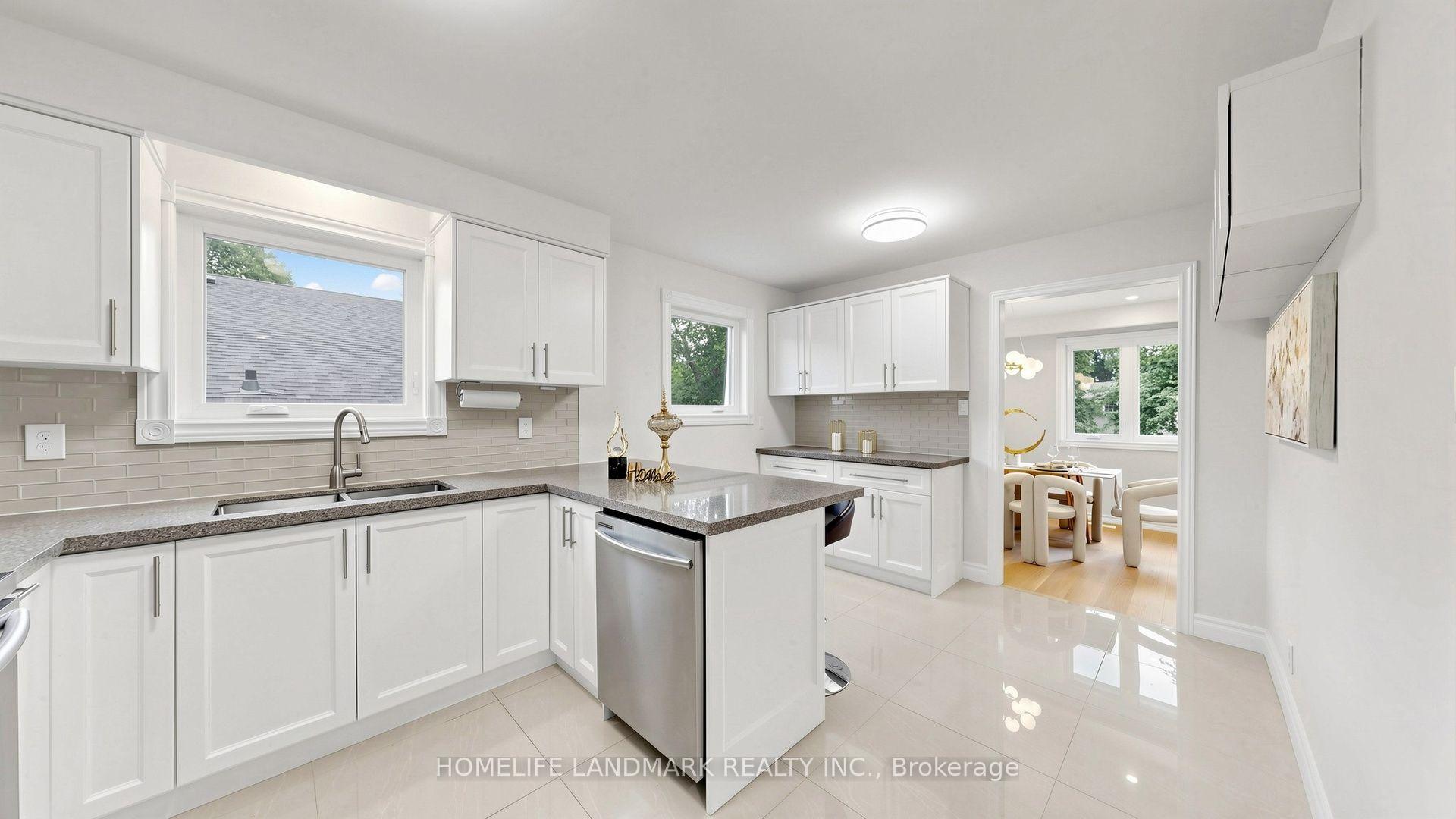 Photo 31 of 41 Angus Drive, North York, Don Valley Village — HOMEH
