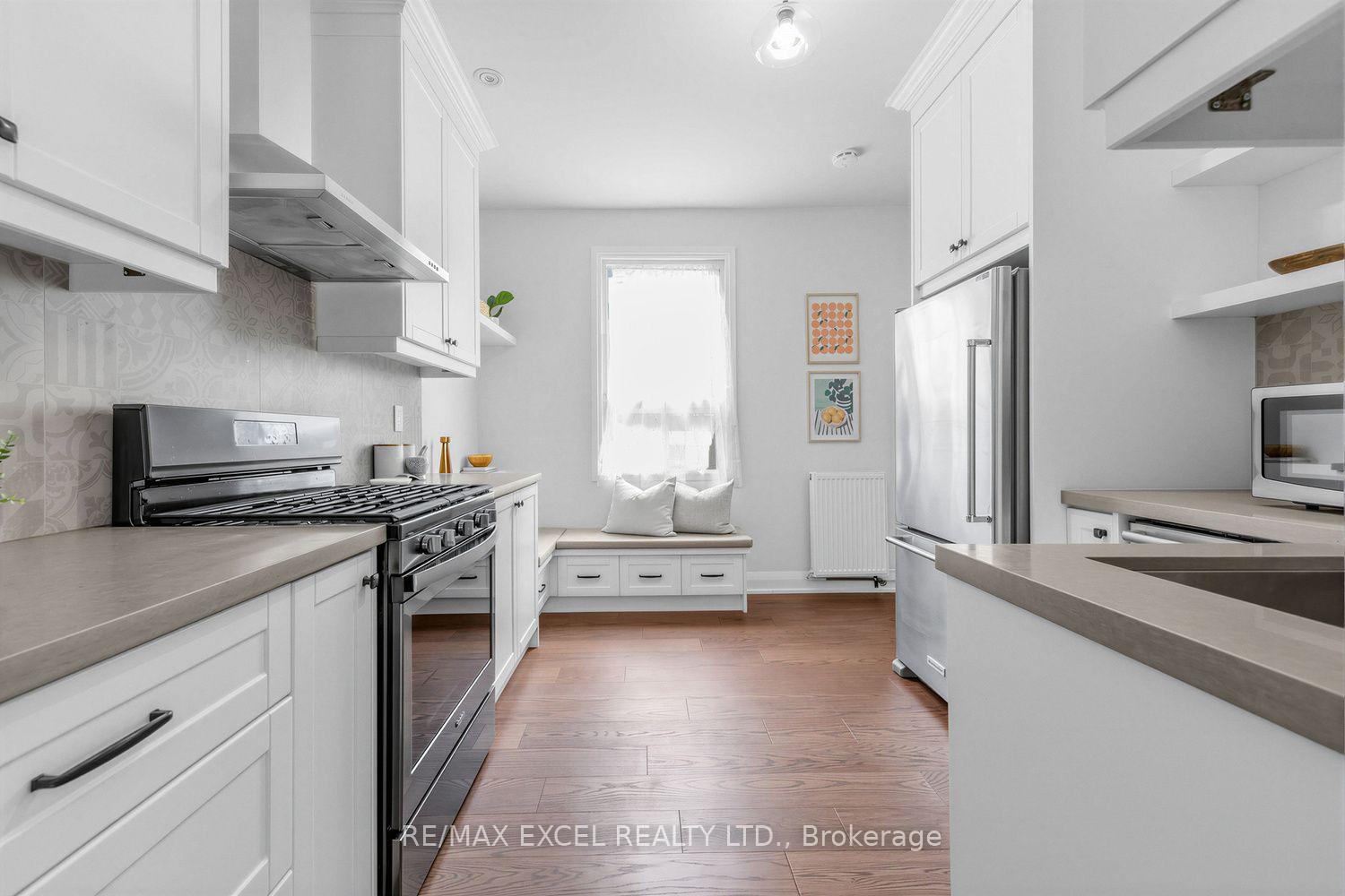 Photo 9 of 165 Winona Drive, Toronto, Wychwood — HOMEH