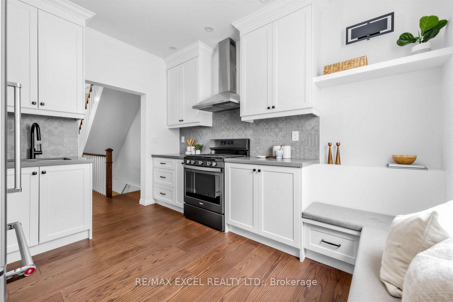 Photo 14 of 165 Winona Drive, Toronto, Wychwood — HOMEH