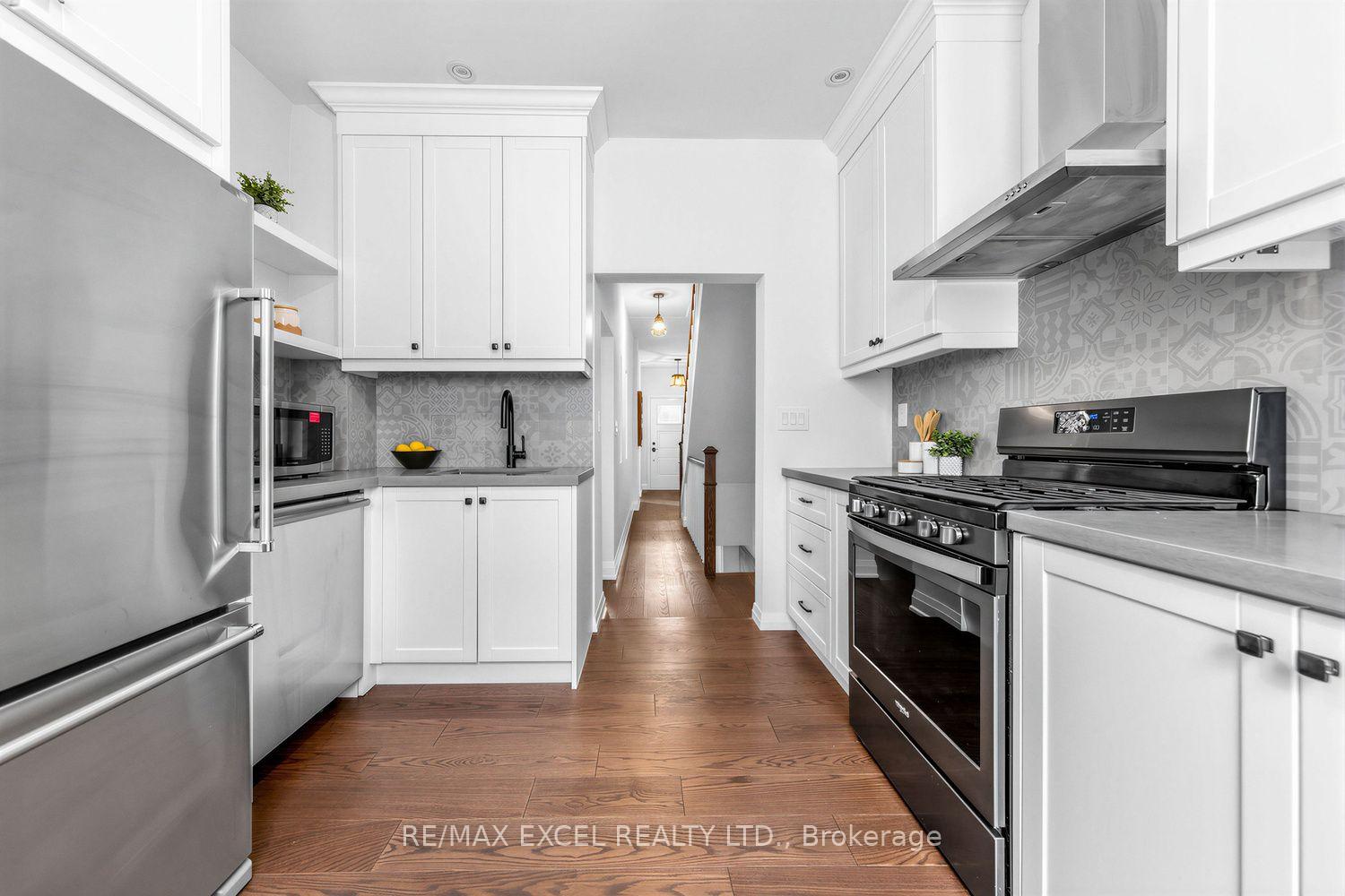 Photo 10 of 165 Winona Drive, Toronto, Wychwood — HOMEH