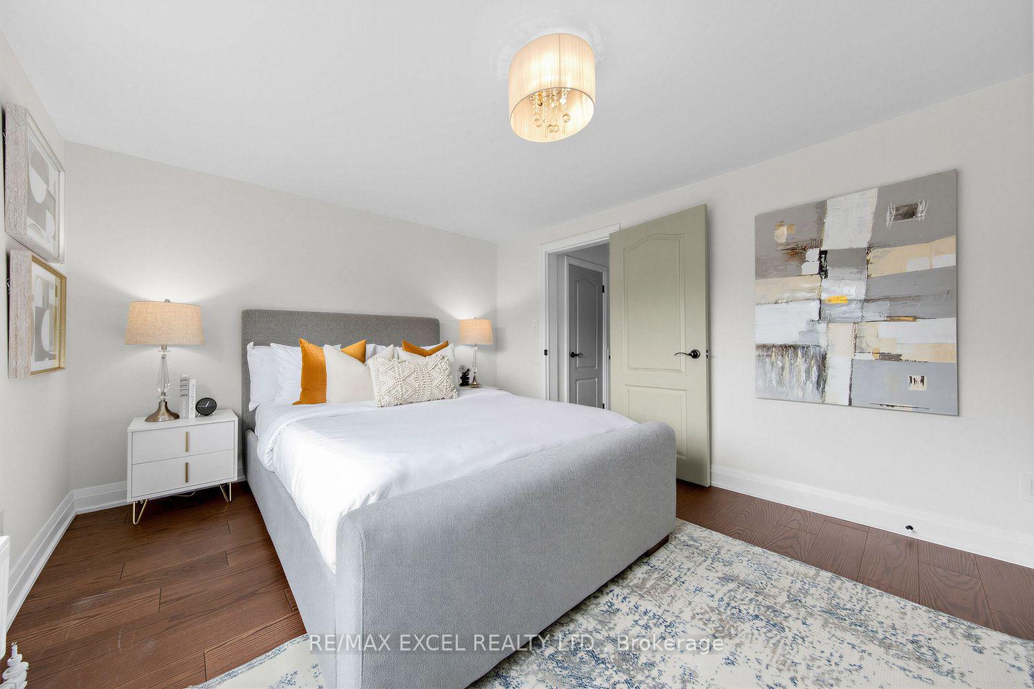 Photo 17 of 165 Winona Drive, Toronto, Wychwood — HOMEH