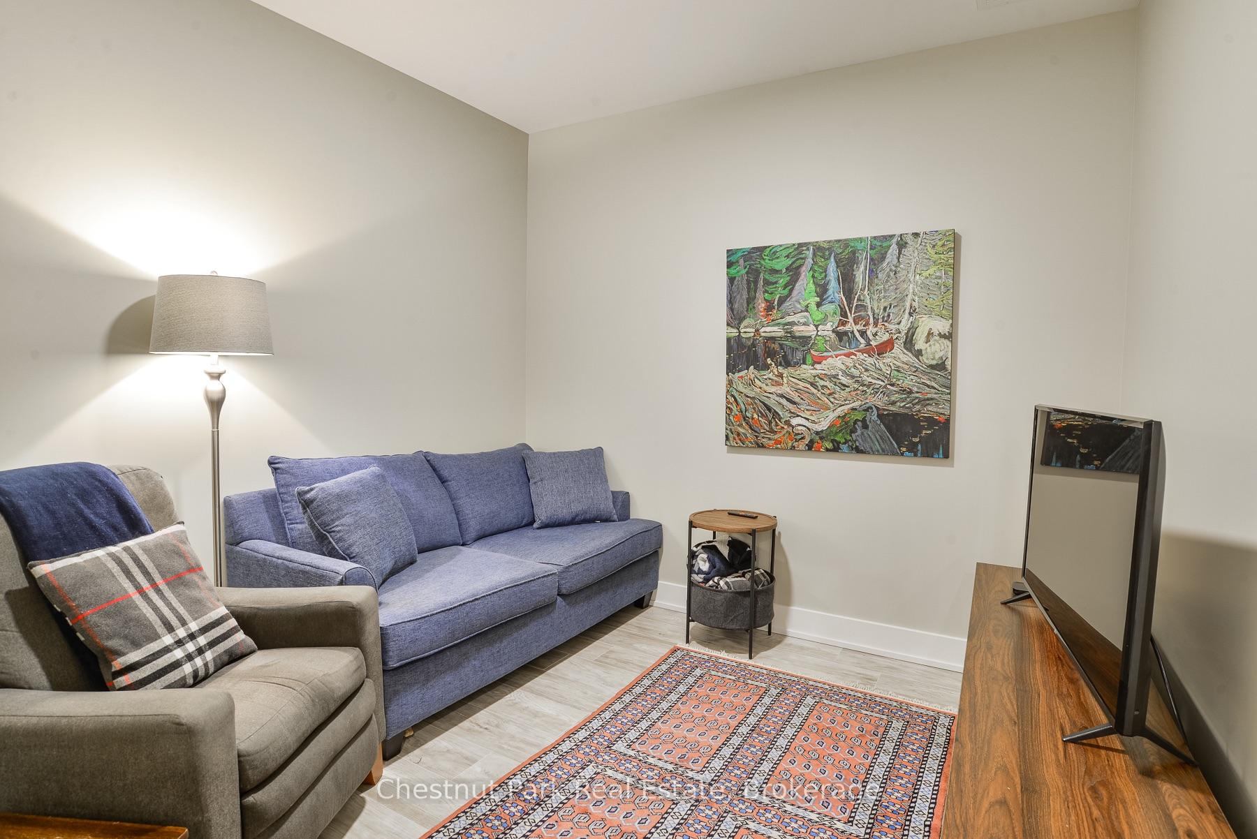 Photo 22 of Unit 302, 18 Campus Trail, Huntsville, Chaffey — HOMEH