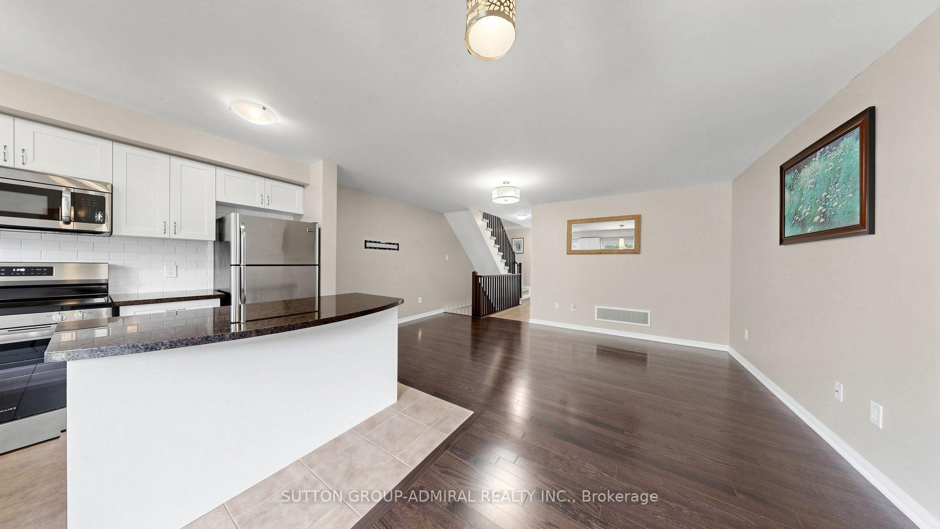 Photo 5 of 46 Edwin Pearson Street, Aurora, Bayview Northeast — HOMEH