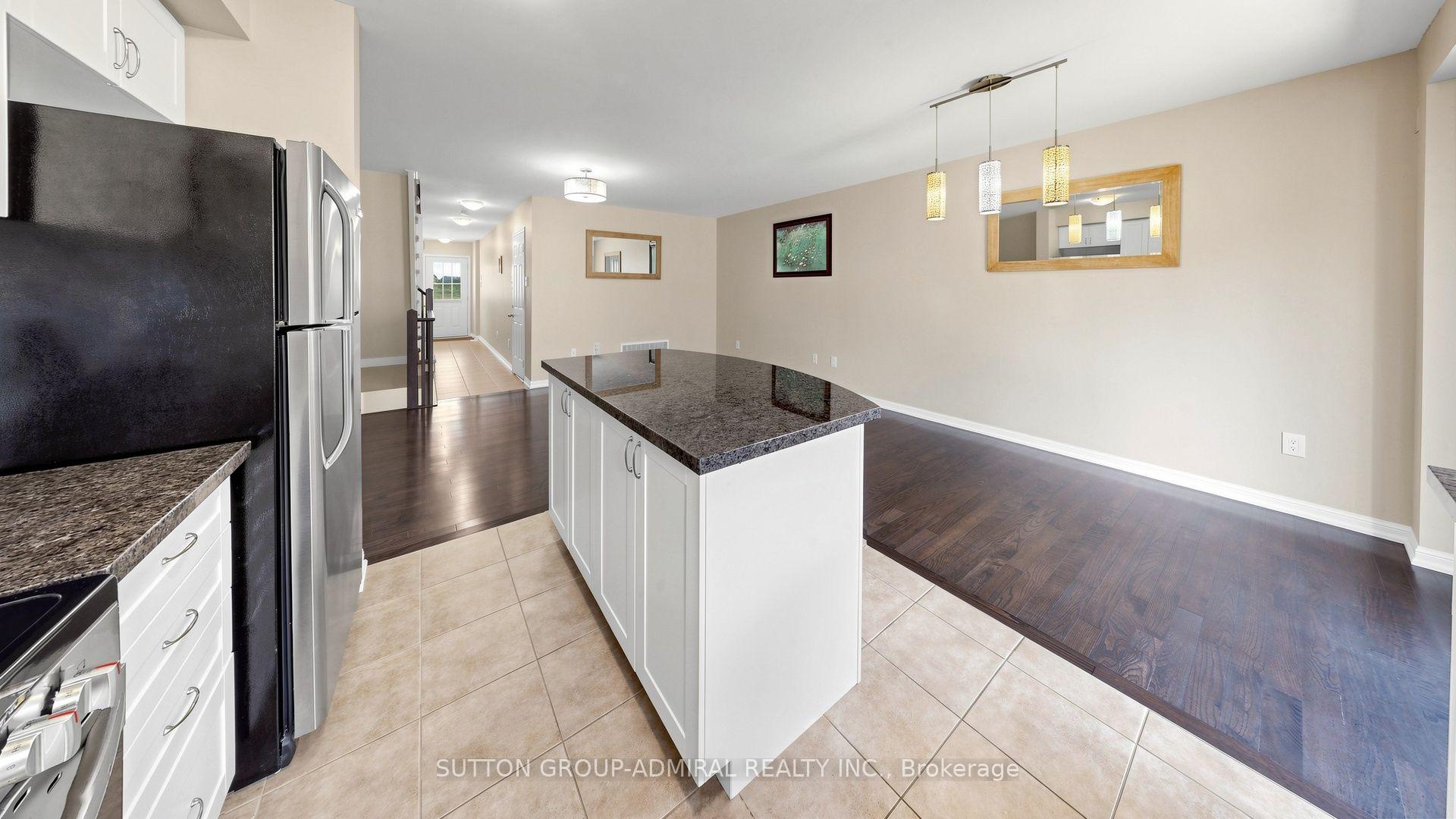 Photo 8 of 46 Edwin Pearson Street, Aurora, Bayview Northeast — HOMEH