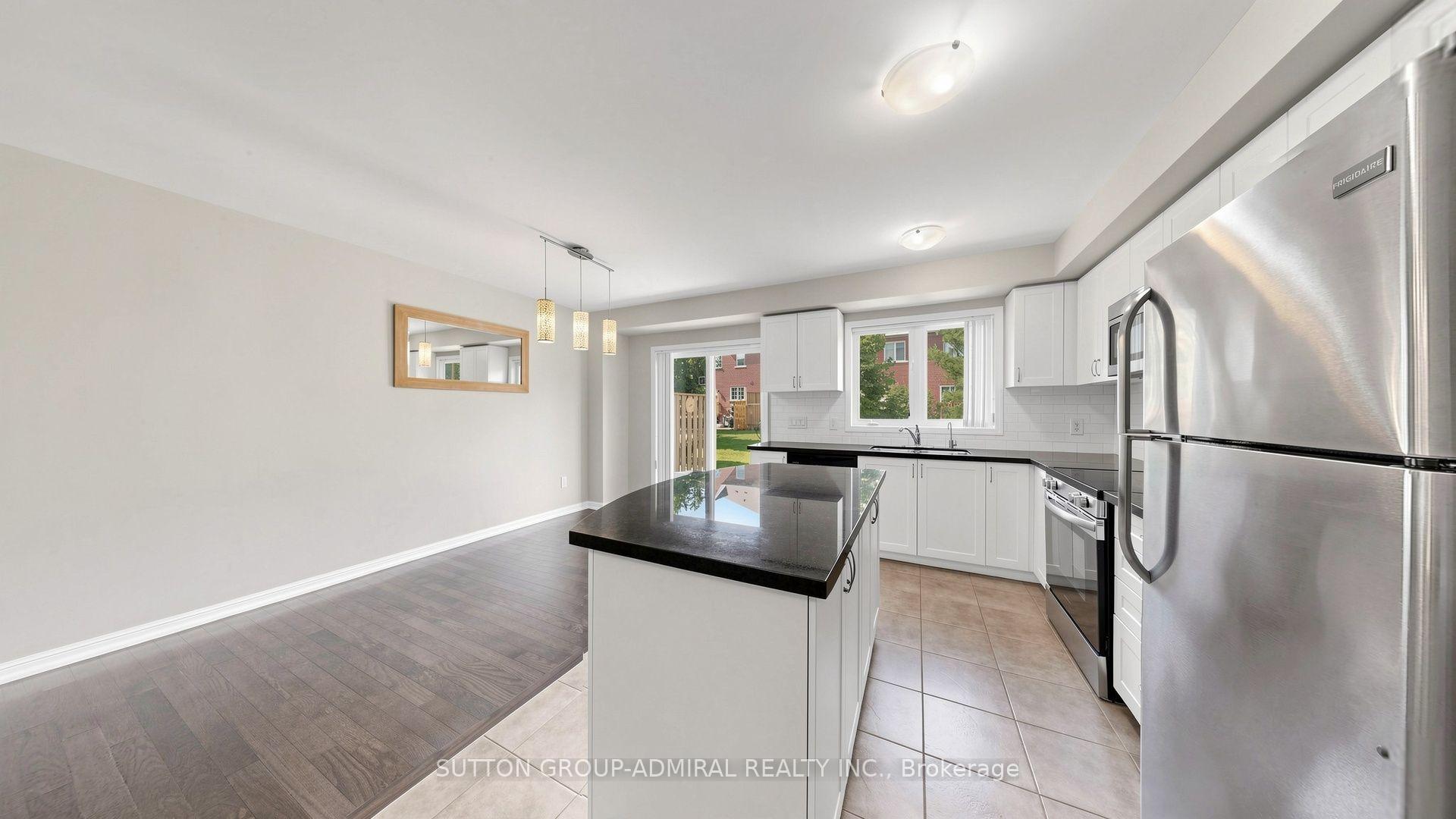 Photo 14 of 46 Edwin Pearson Street, Aurora, Bayview Northeast — HOMEH