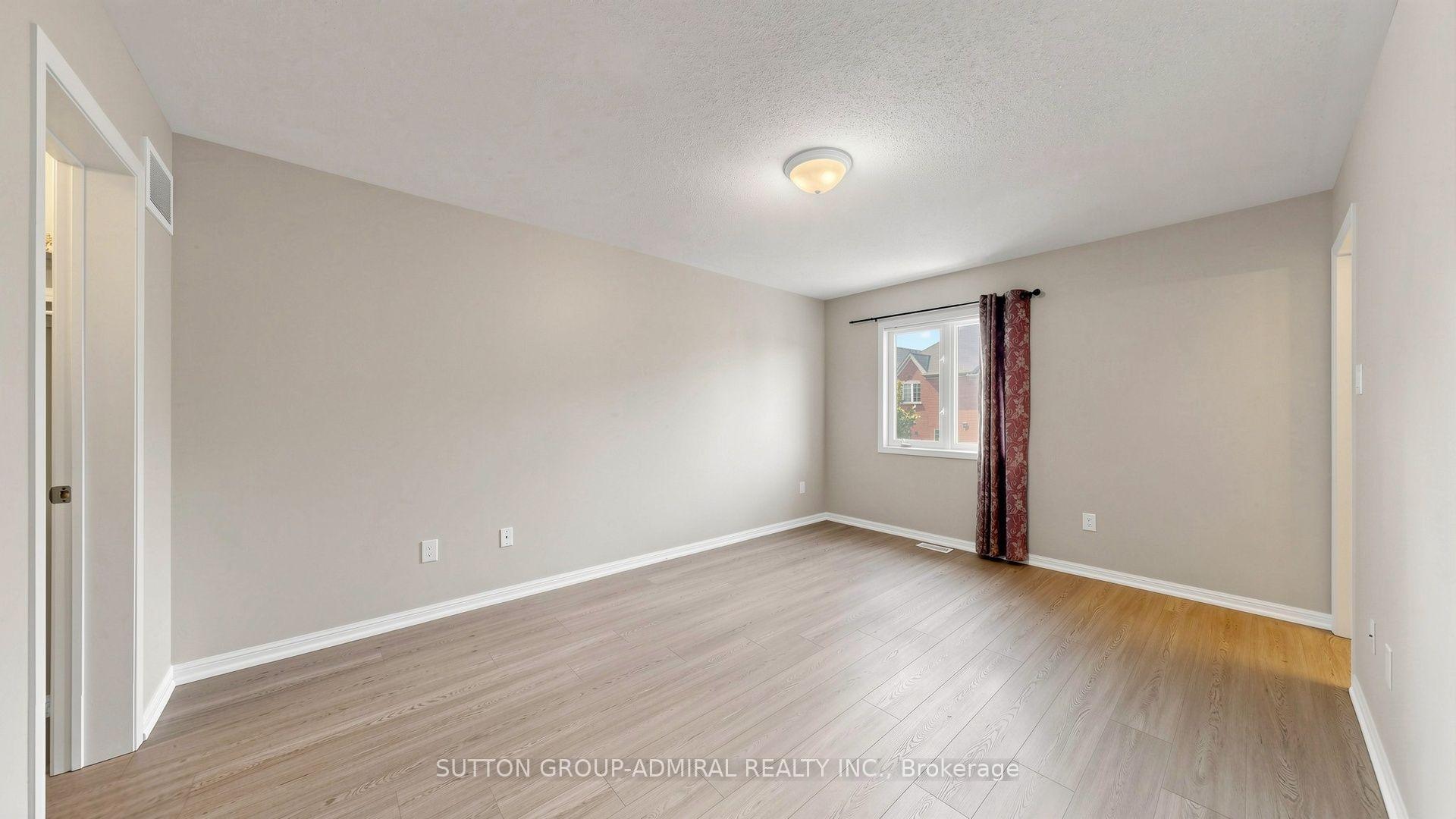 Photo 19 of 46 Edwin Pearson Street, Aurora, Bayview Northeast — HOMEH