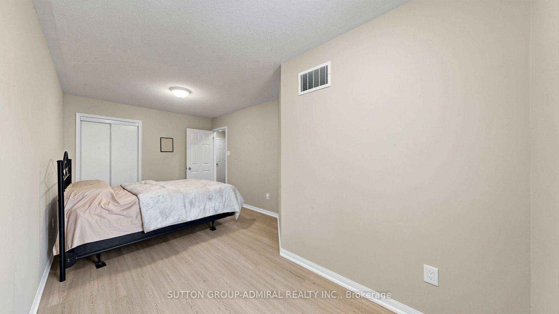 Photo 25 of 46 Edwin Pearson Street, Aurora, Bayview Northeast — HOMEH