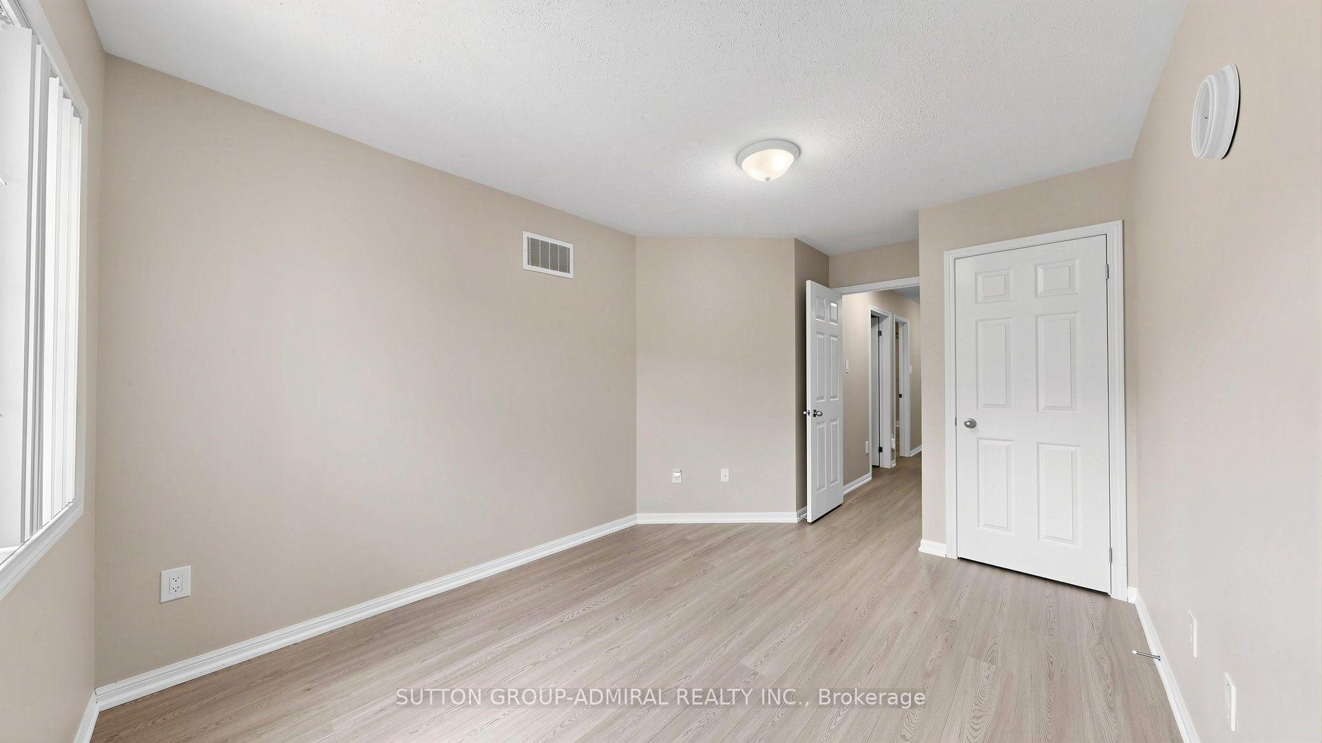 Photo 27 of 46 Edwin Pearson Street, Aurora, Bayview Northeast — HOMEH