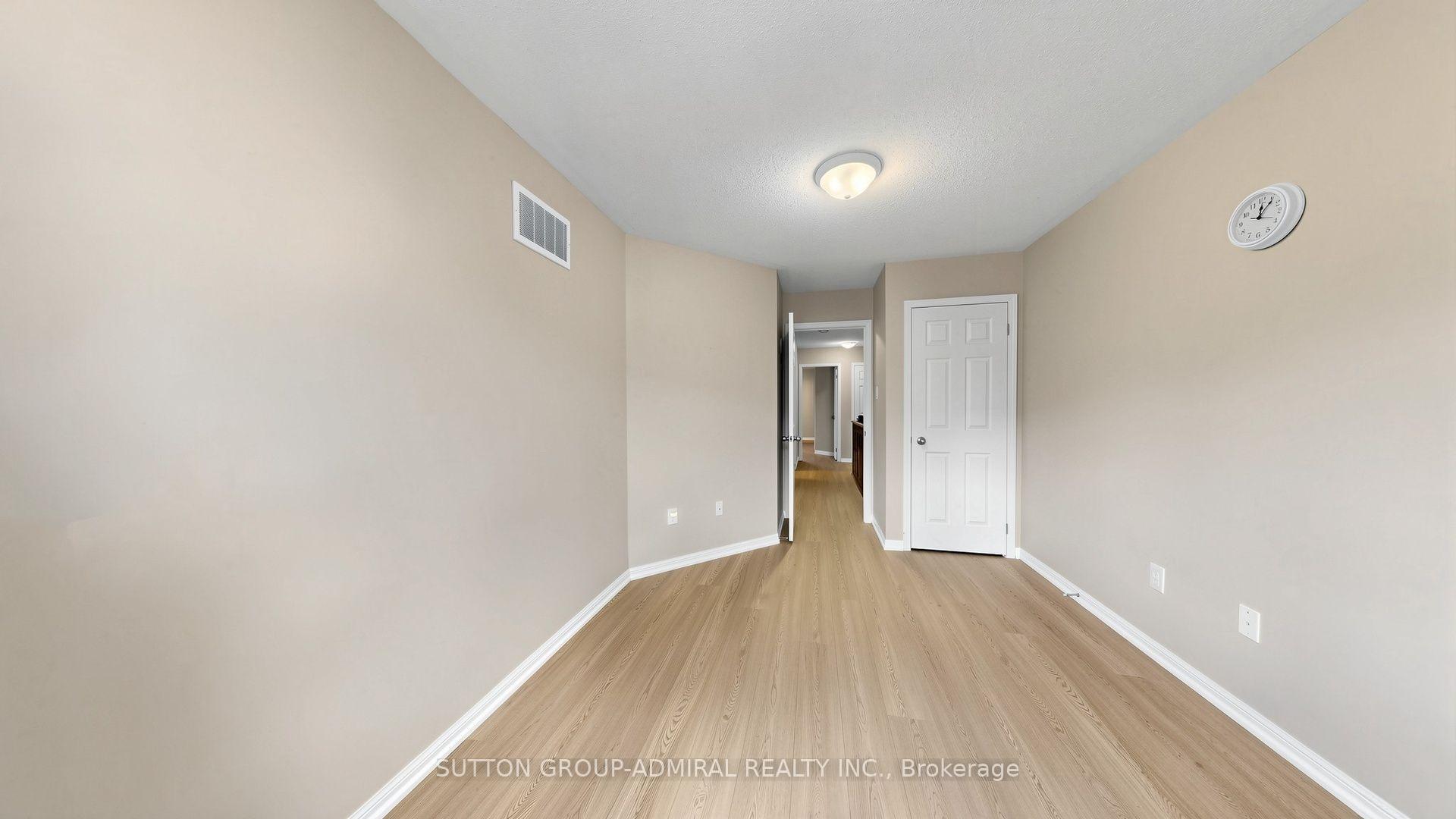 Photo 29 of 46 Edwin Pearson Street, Aurora, Bayview Northeast — HOMEH