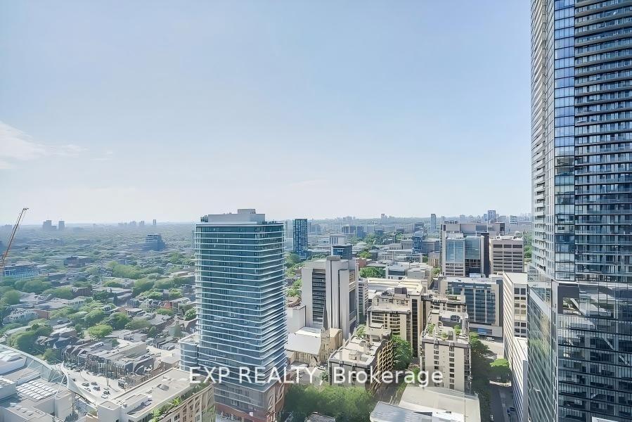 Photo 3 of Unit 3703, 238 Simcoe Street, Toronto, Kensington-Chinatown — HOMEH