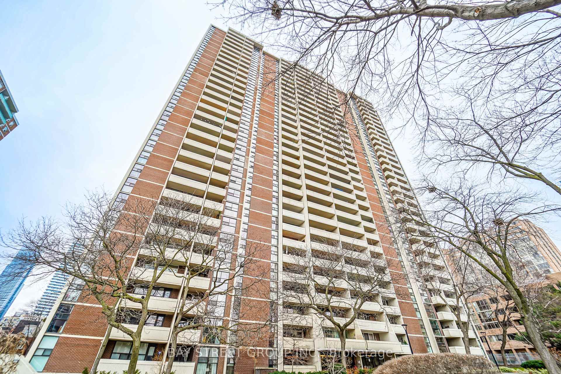 Photo 2 of Unit 1016, 40 Homewood Avenue, Toronto, Cabbagetown-South St. James Town — HOMEH