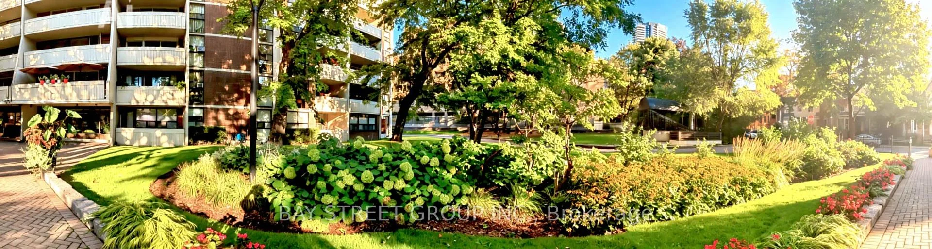 Photo 4 of Unit 1016, 40 Homewood Avenue, Toronto, Cabbagetown-South St. James Town — HOMEH