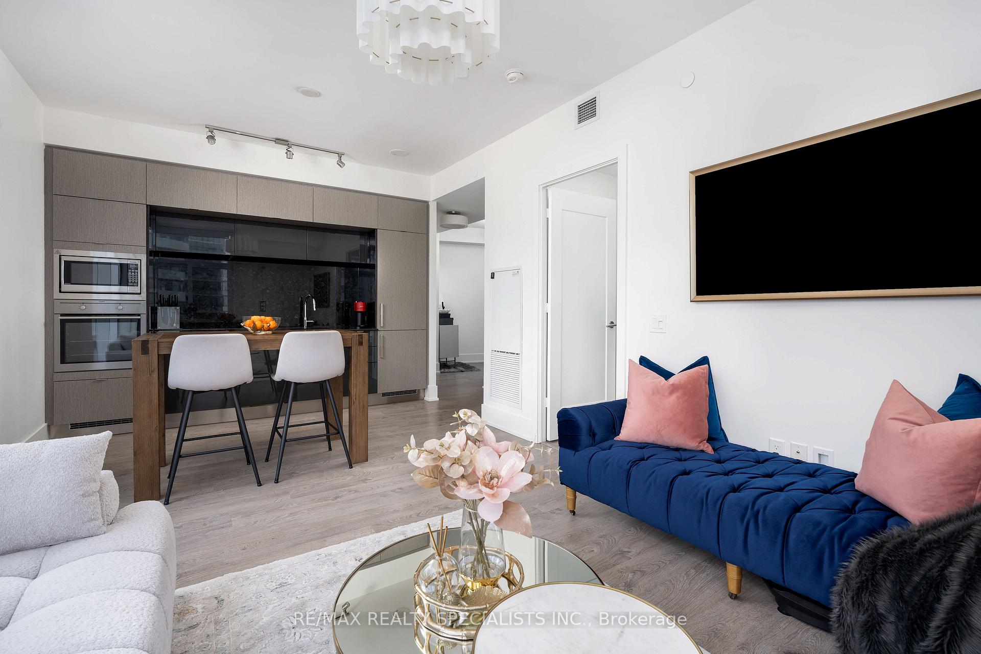 Photo of Unit 4303, 10 York Street
