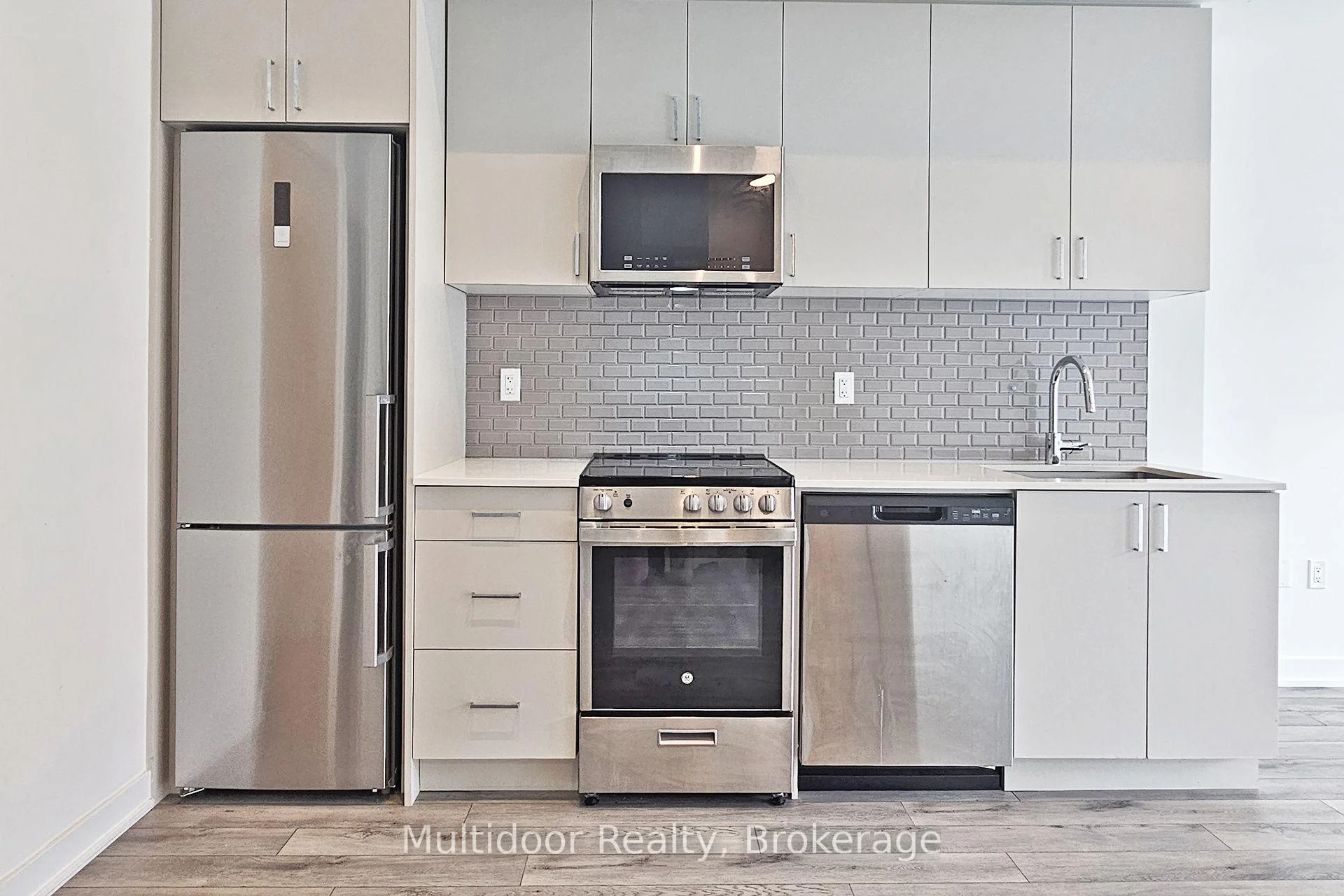 Photo 3 of Unit 151, 1005 Dundas Street E, Oakville, Joshua Meadows — HOMEH