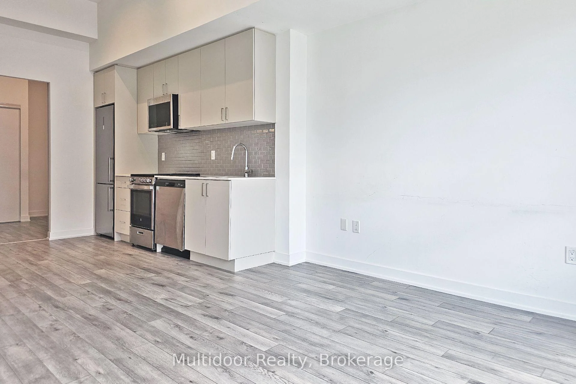 Photo 5 of Unit 151, 1005 Dundas Street E, Oakville, Joshua Meadows — HOMEH