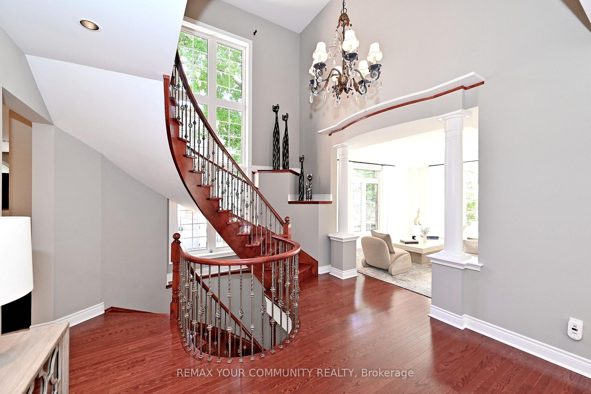 Photo 18 of 2 Winterberry Drive, Markham, Legacy — HOMEH