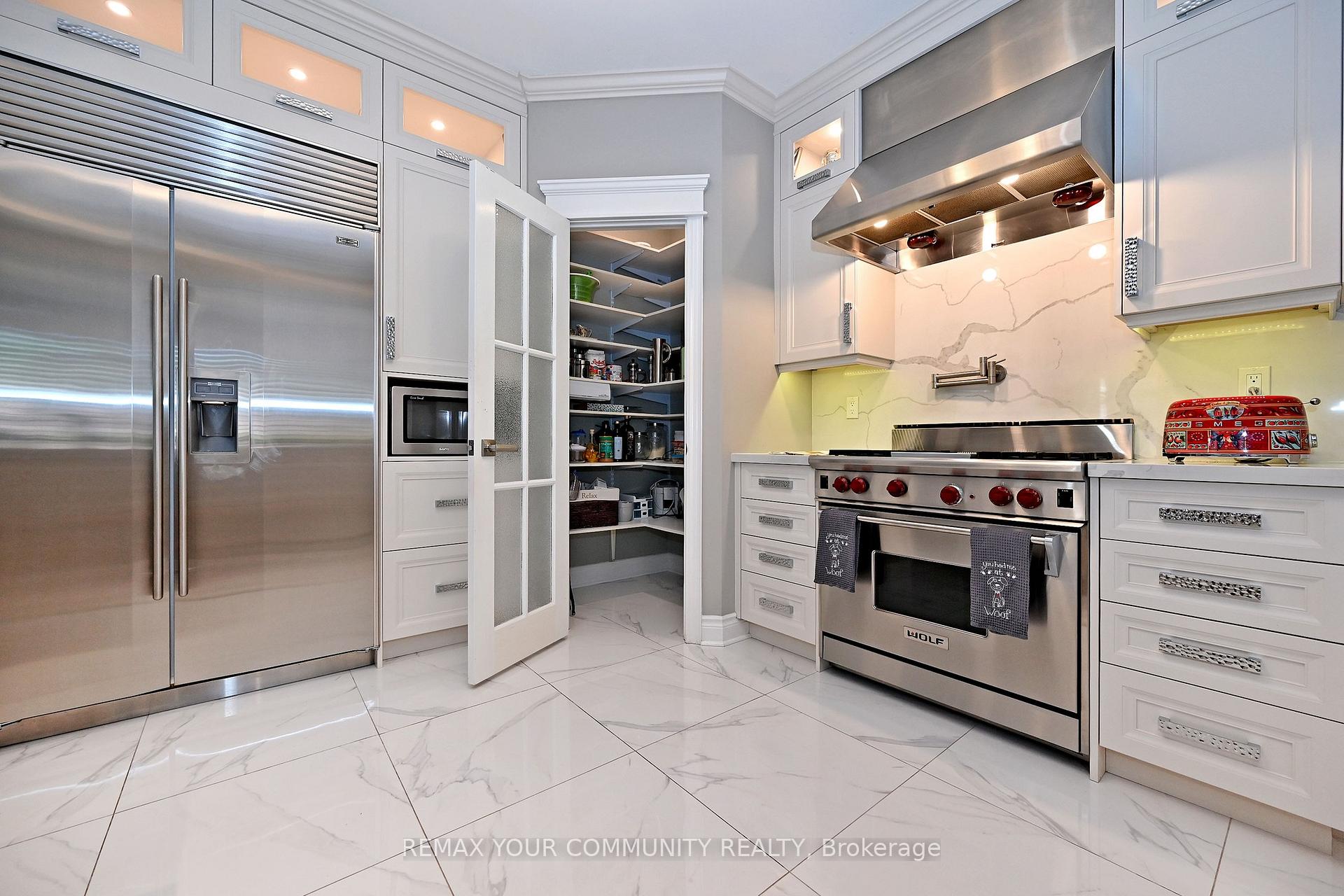 Photo 29 of 2 Winterberry Drive, Markham, Legacy — HOMEH