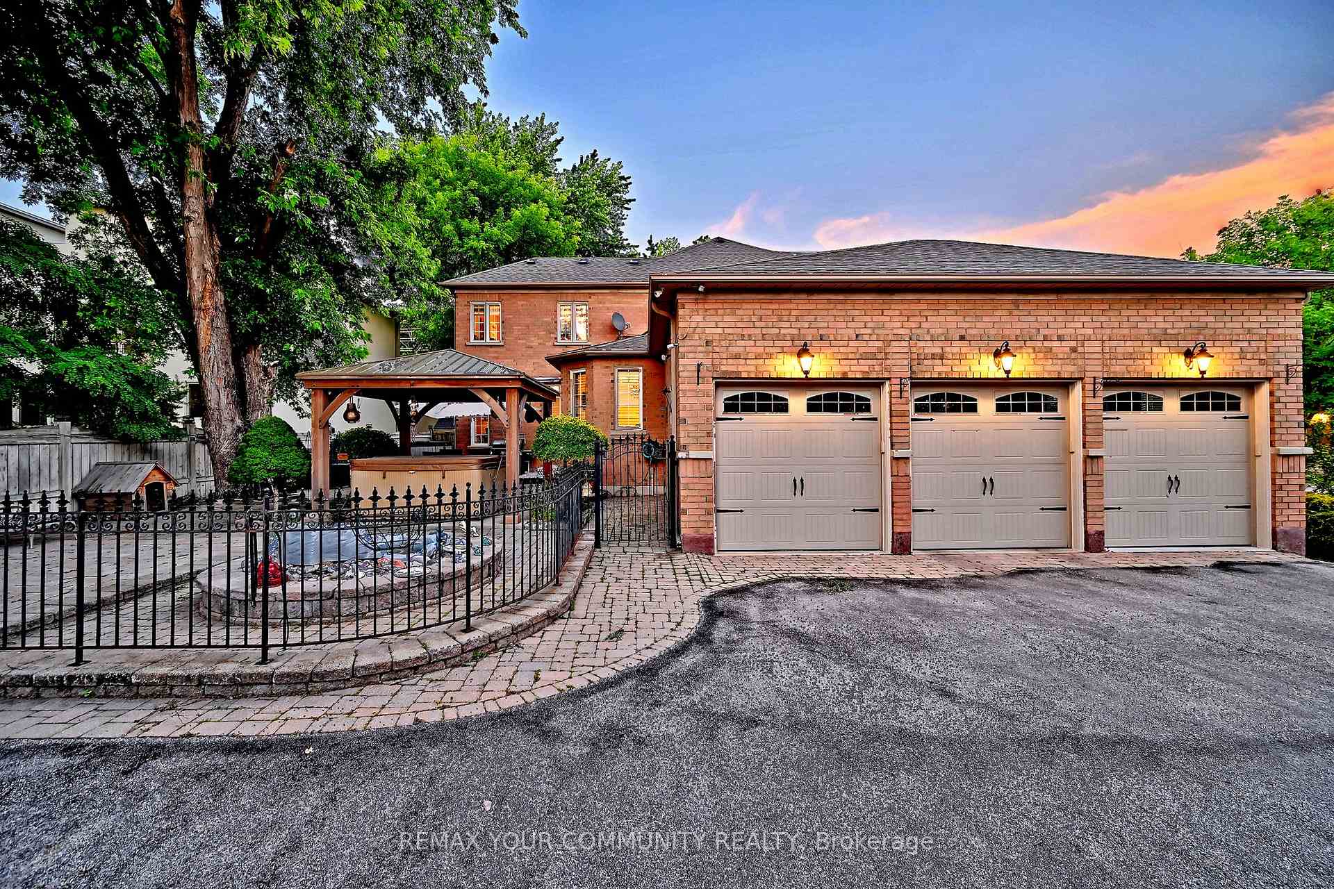 Photo 59 of 2 Winterberry Drive, Markham, Legacy — HOMEH