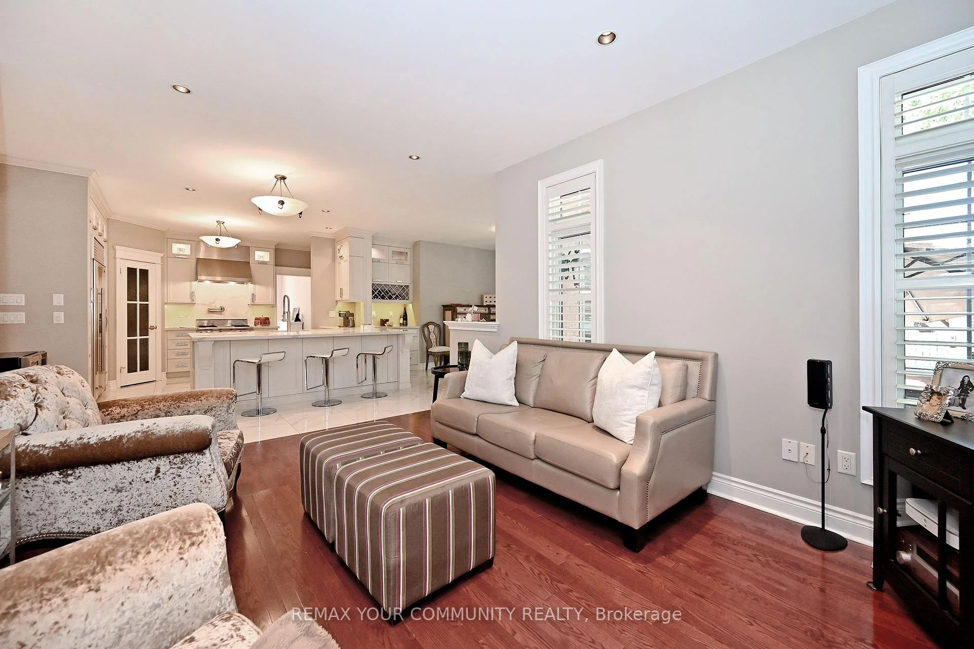 Photo 36 of 2 Winterberry Drive, Markham, Legacy — HOMEH
