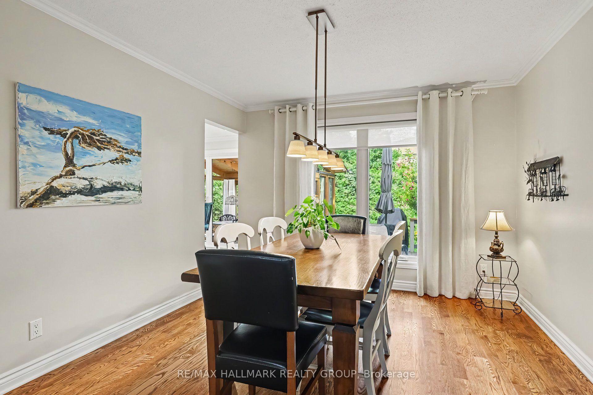 Photo 6 of 1673 Teslin Court, Ottawa, Chateauneuf — HOMEH