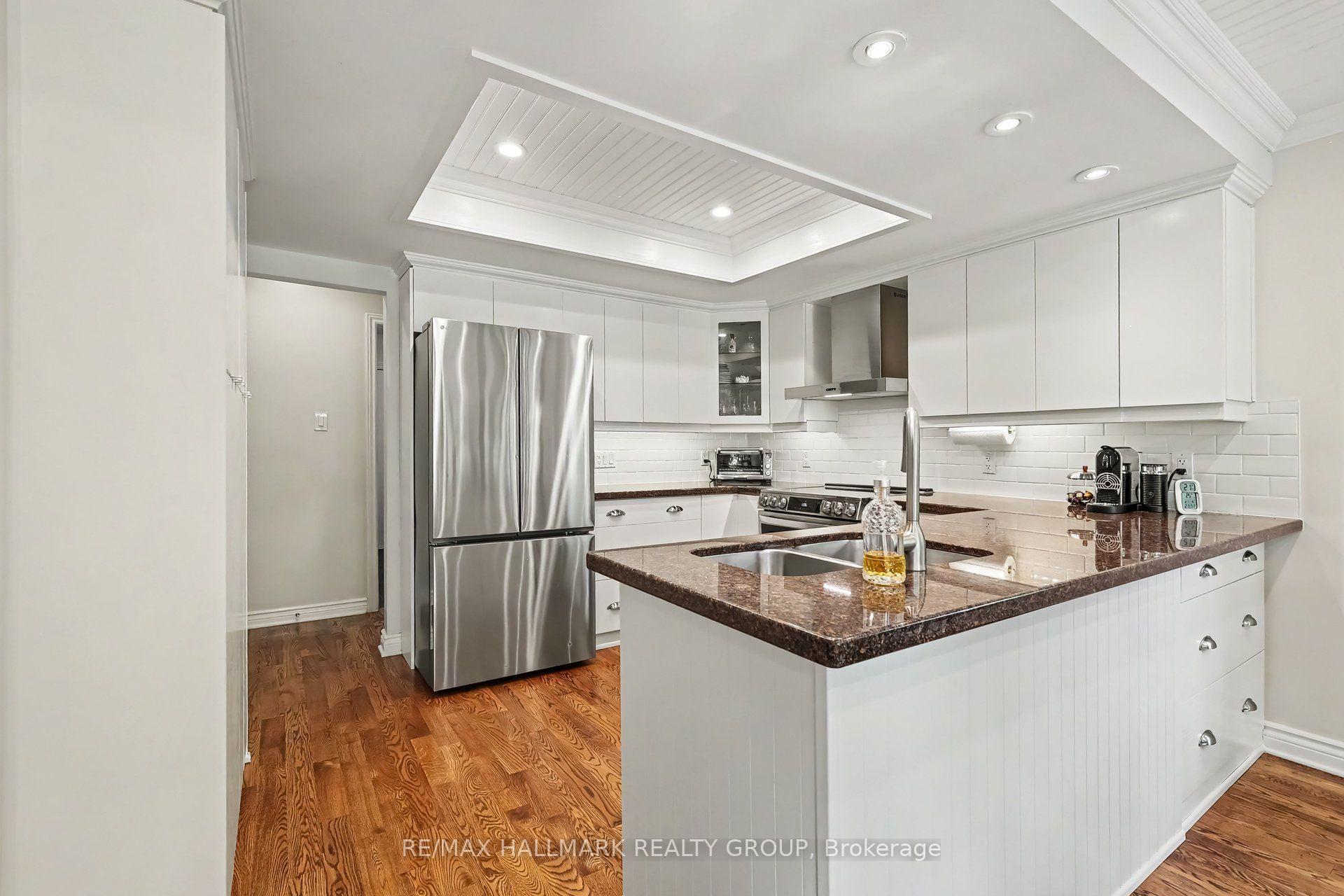 Photo 10 of 1673 Teslin Court, Ottawa, Chateauneuf — HOMEH