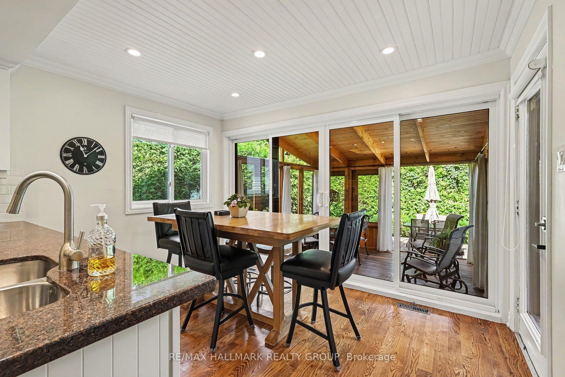 Photo 13 of 1673 Teslin Court, Ottawa, Chateauneuf — HOMEH