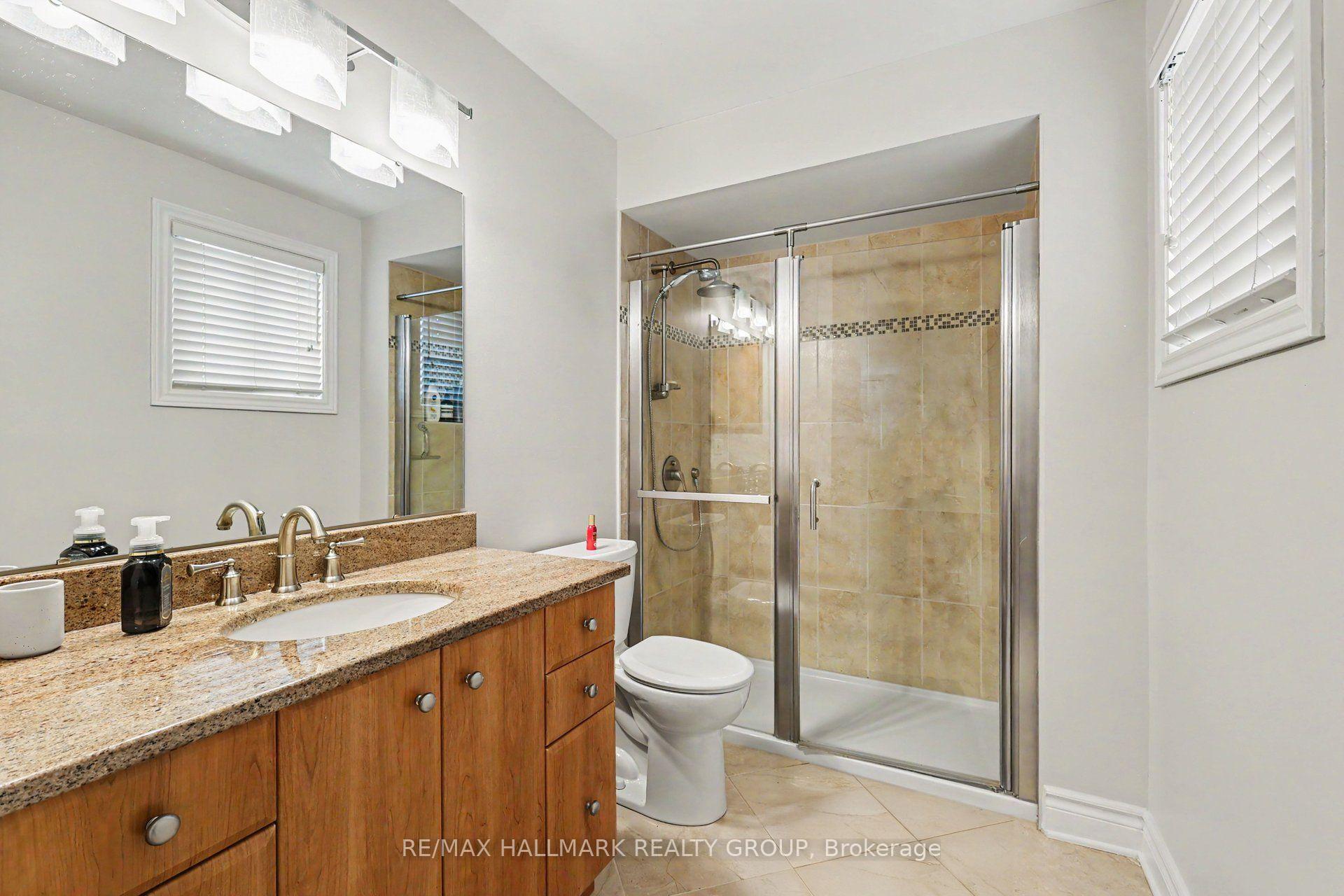 Photo 17 of 1673 Teslin Court, Ottawa, Chateauneuf — HOMEH