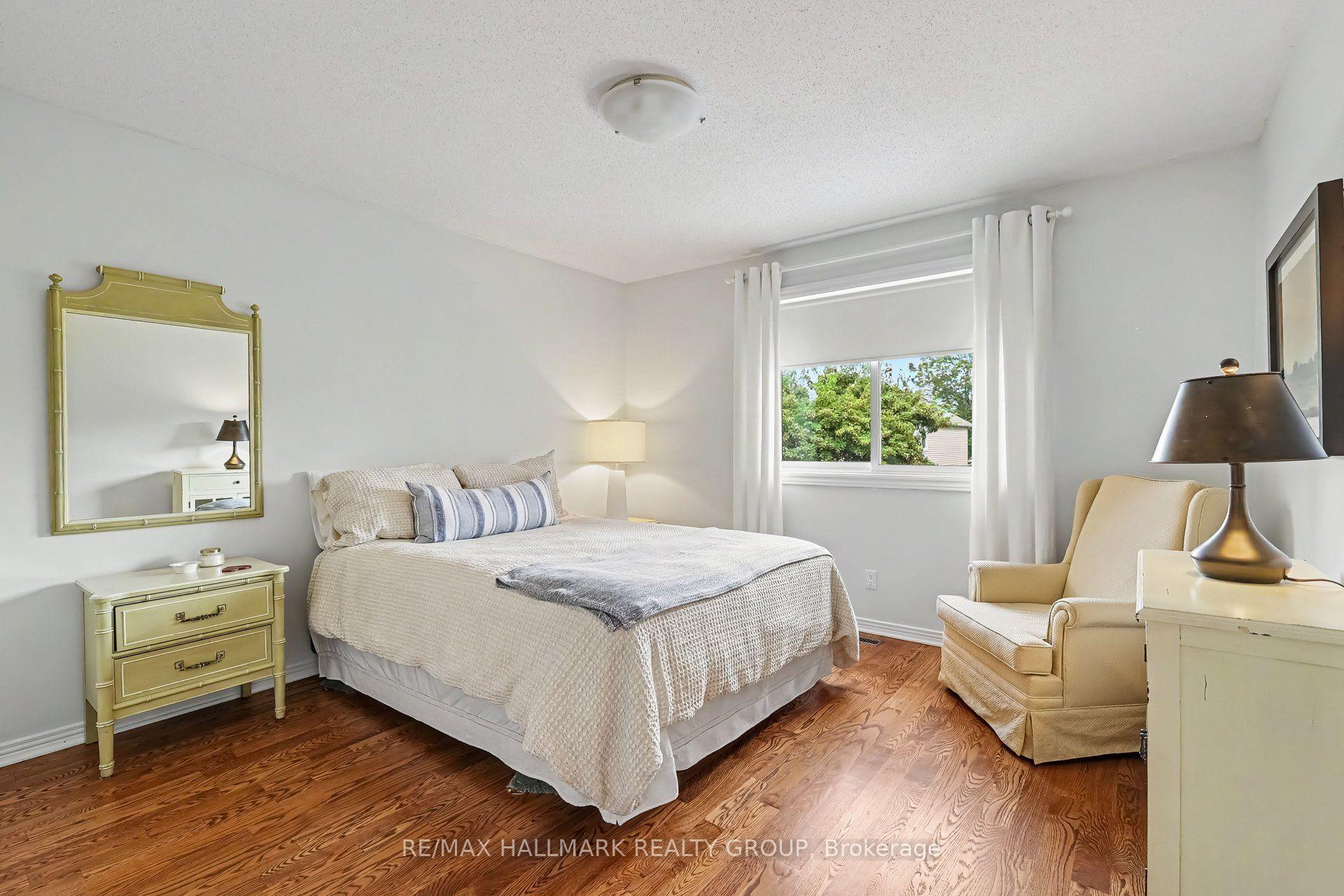 Photo 19 of 1673 Teslin Court, Ottawa, Chateauneuf — HOMEH