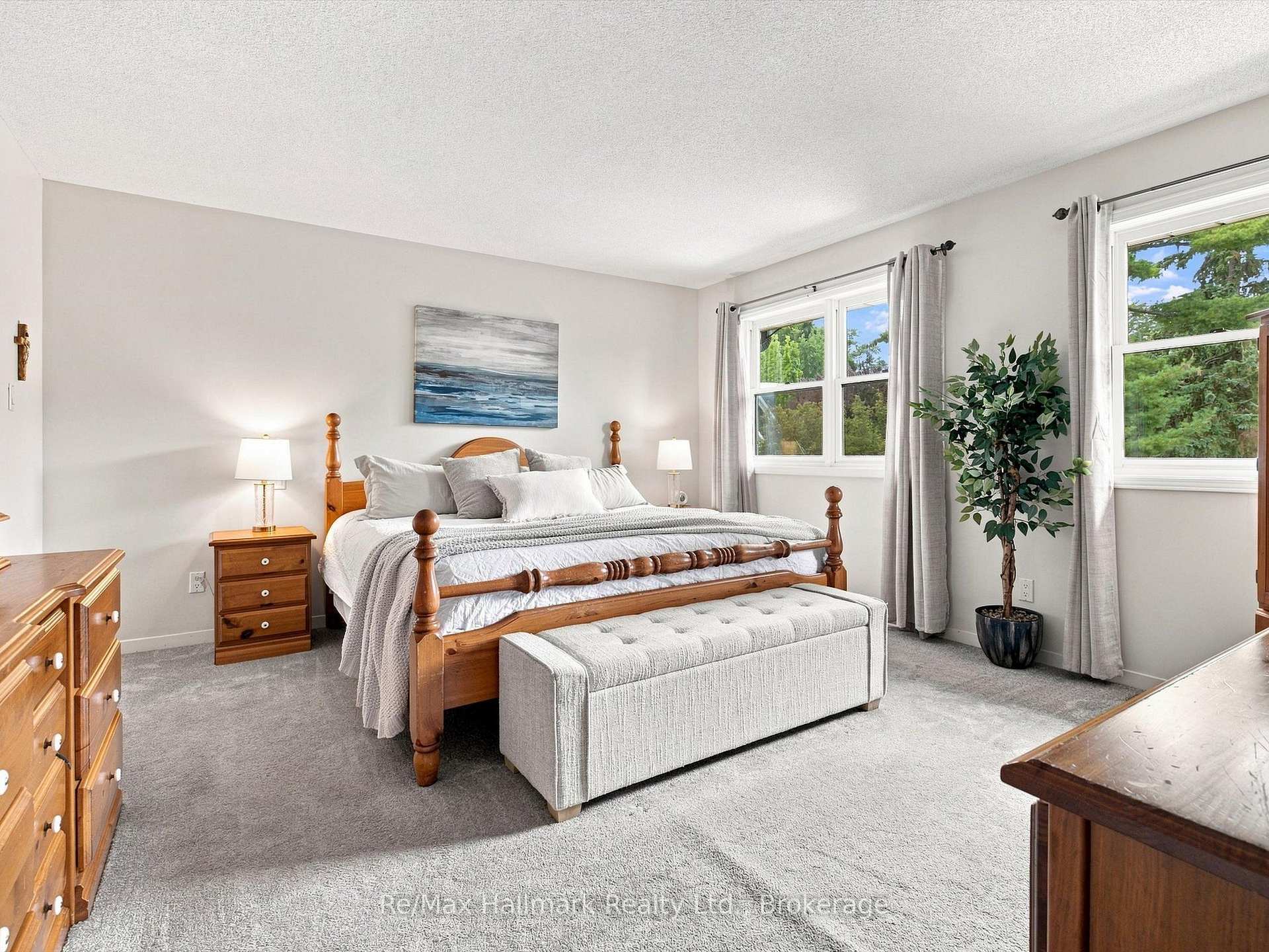 Photo 24 of 2031 Duncan Road, Oakville, Ford — HOMEH