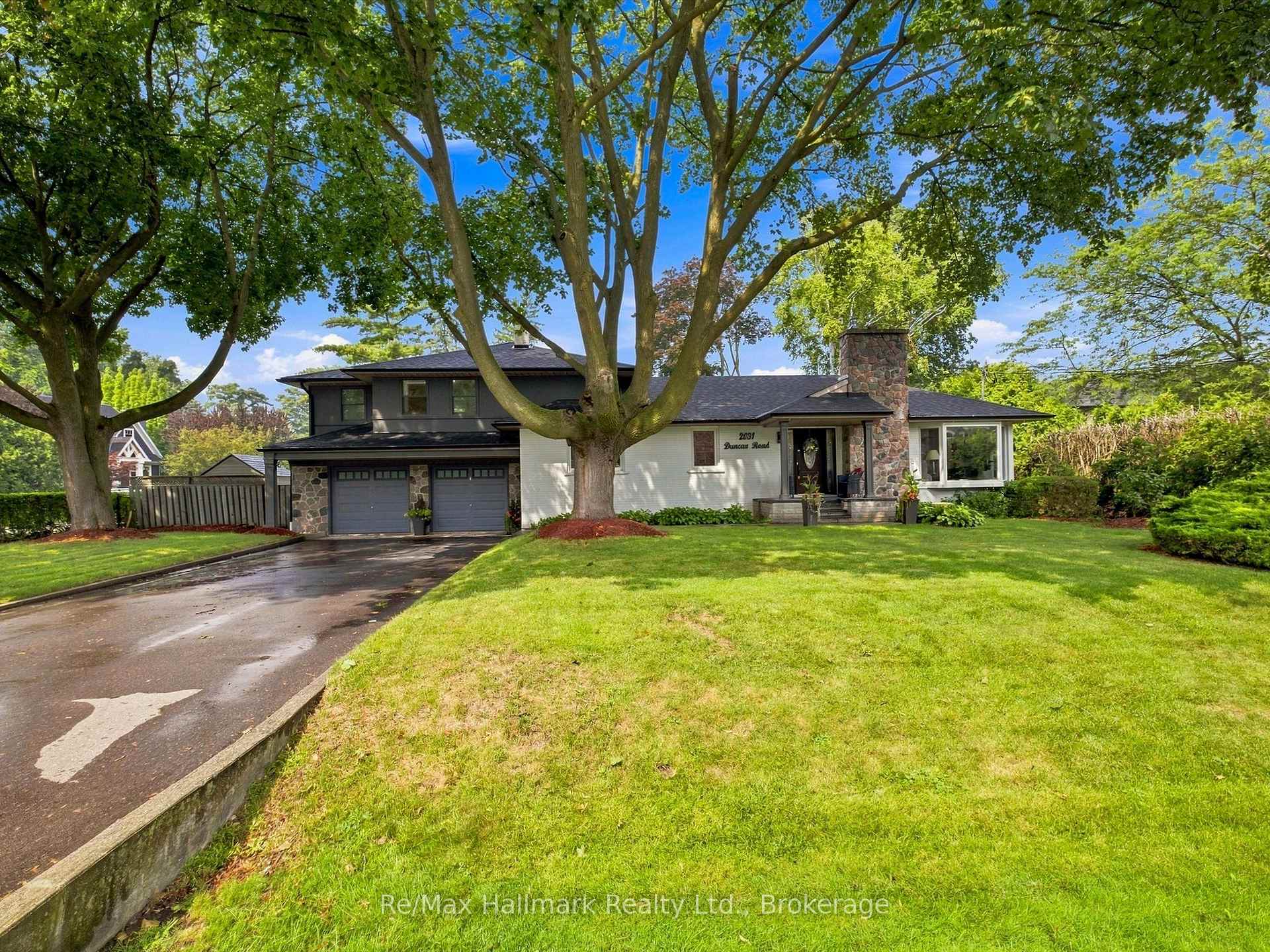 Photo of 2031 Duncan Road