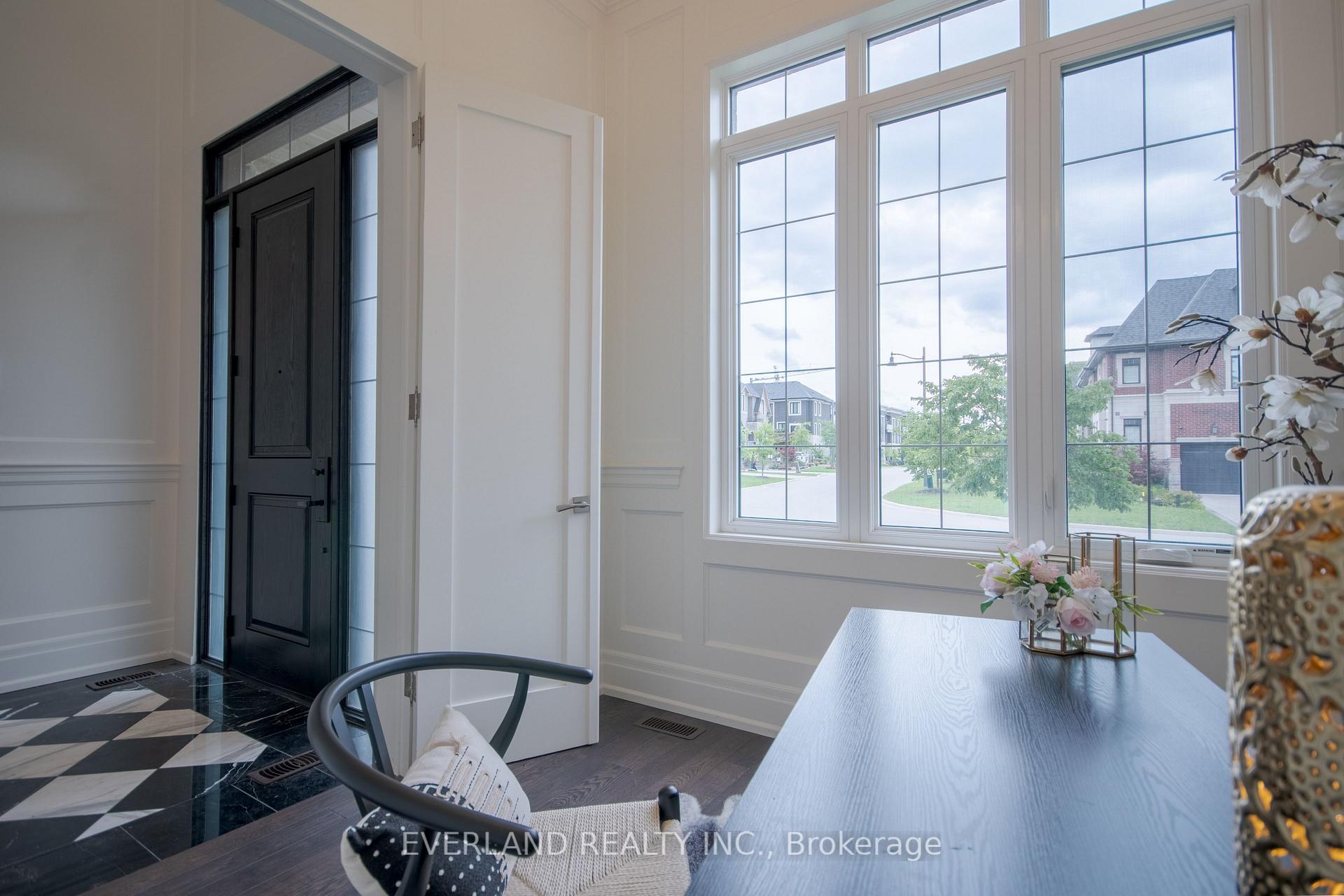 Photo 3 of 97 Fitzgerald Avenue, Markham, Unionville — HOMEH