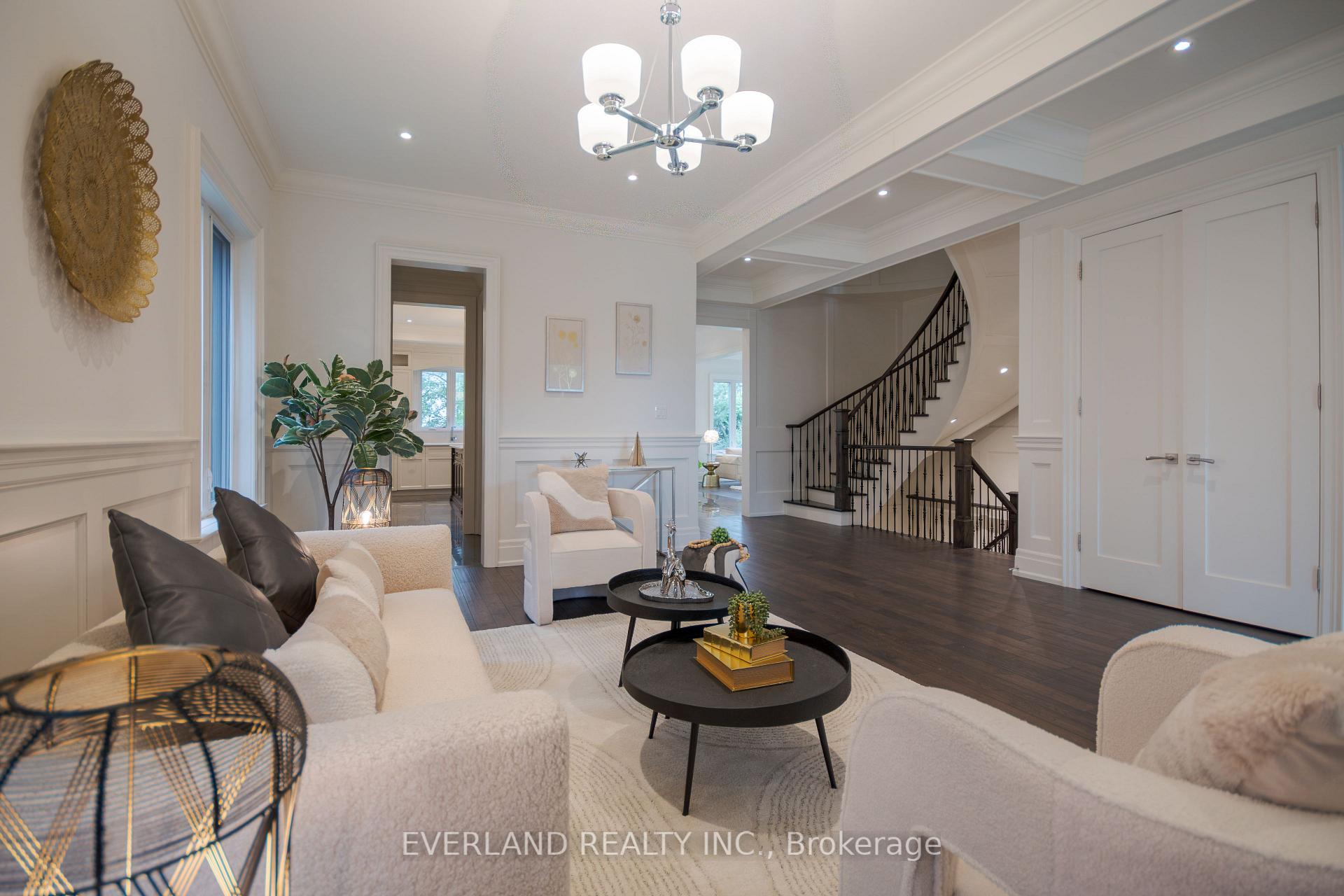Photo 7 of 97 Fitzgerald Avenue, Markham, Unionville — HOMEH
