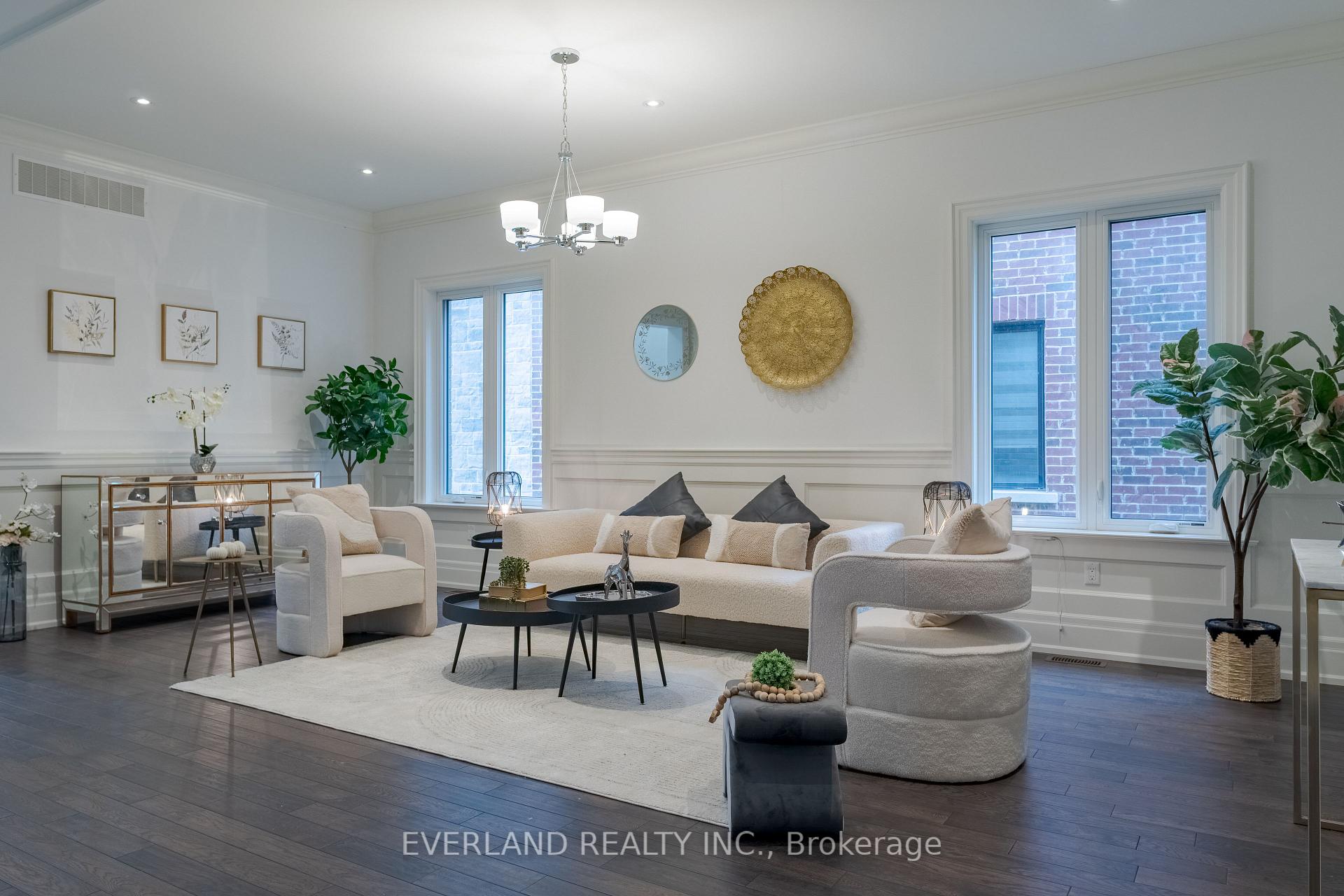 Photo 9 of 97 Fitzgerald Avenue, Markham, Unionville — HOMEH