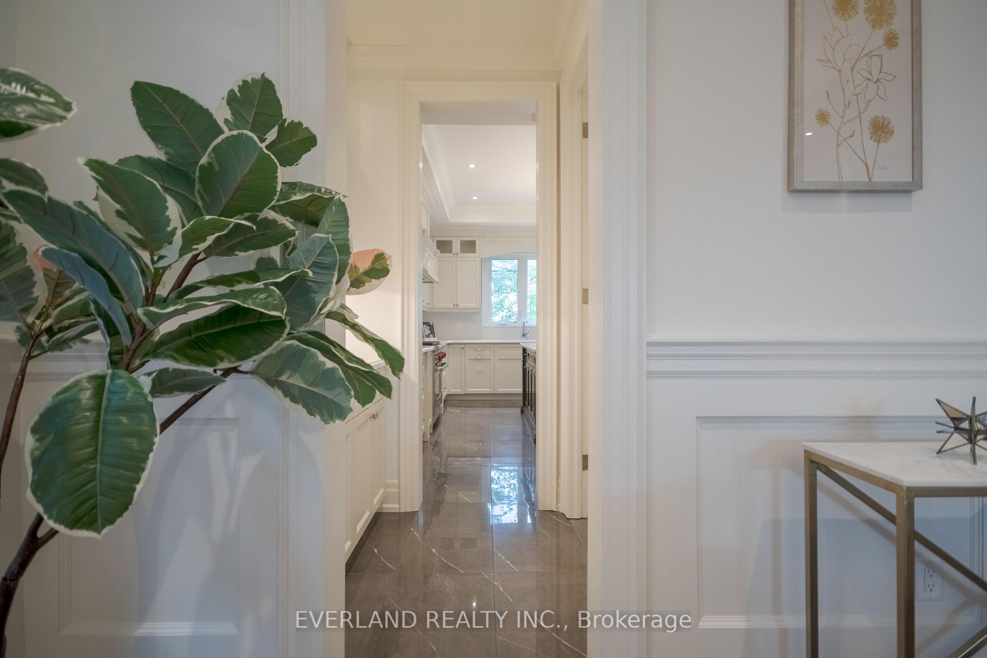 Photo 11 of 97 Fitzgerald Avenue, Markham, Unionville — HOMEH