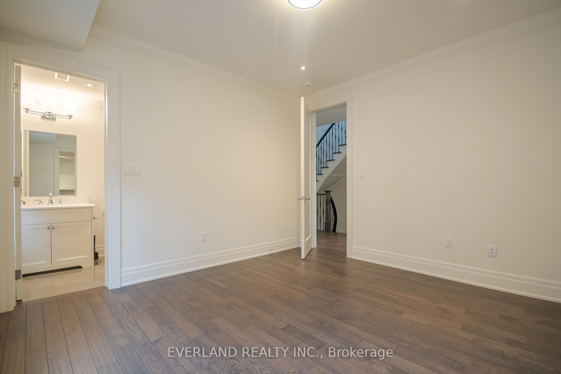 Photo 38 of 97 Fitzgerald Avenue, Markham, Unionville — HOMEH