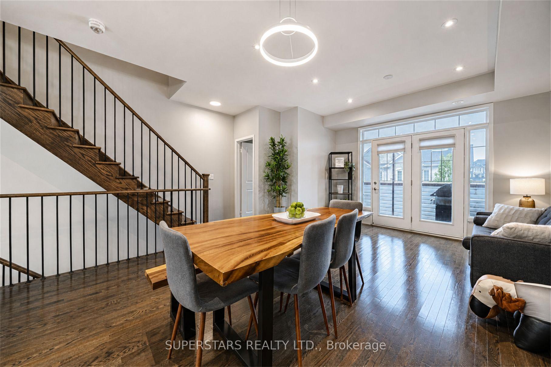 Photo 7 of 10604 Bathurst Street, Vaughan, Patterson — HOMEH