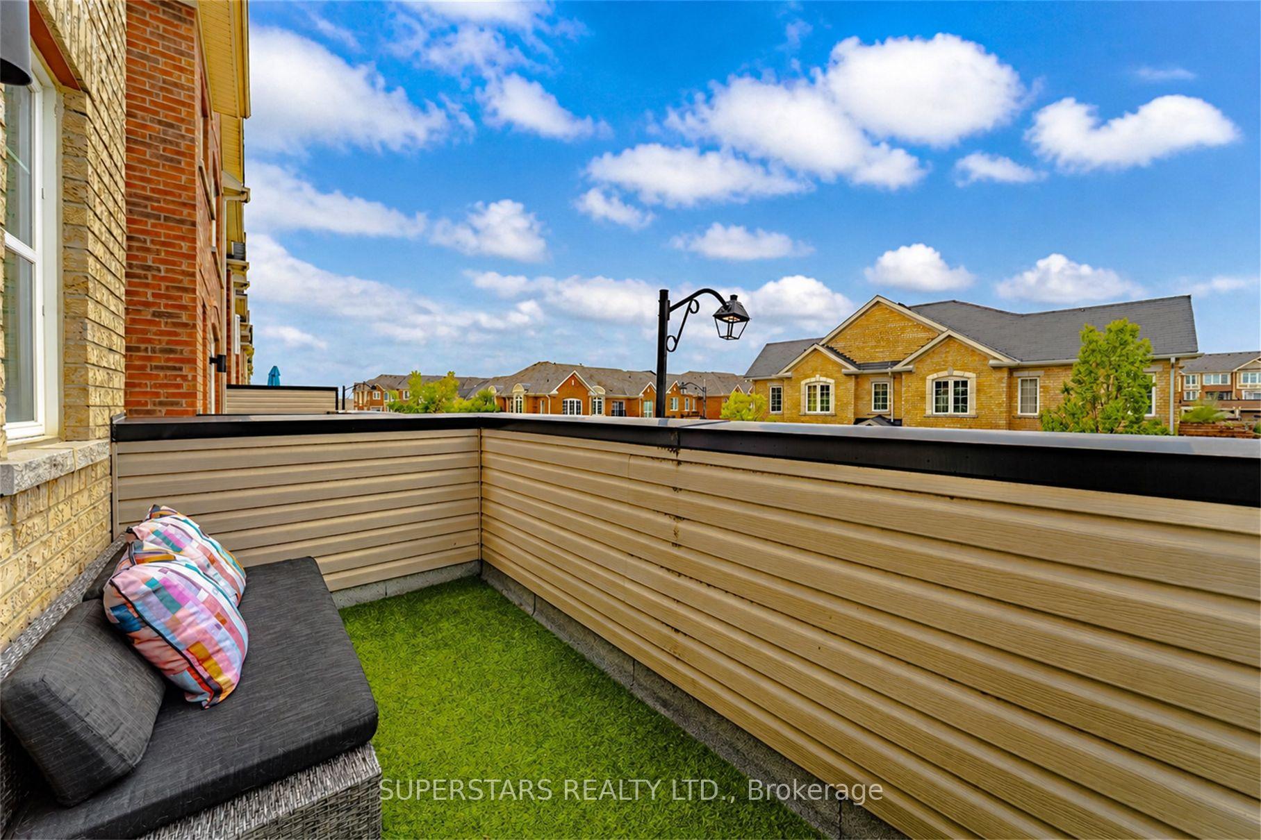Photo 11 of 10604 Bathurst Street, Vaughan, Patterson — HOMEH