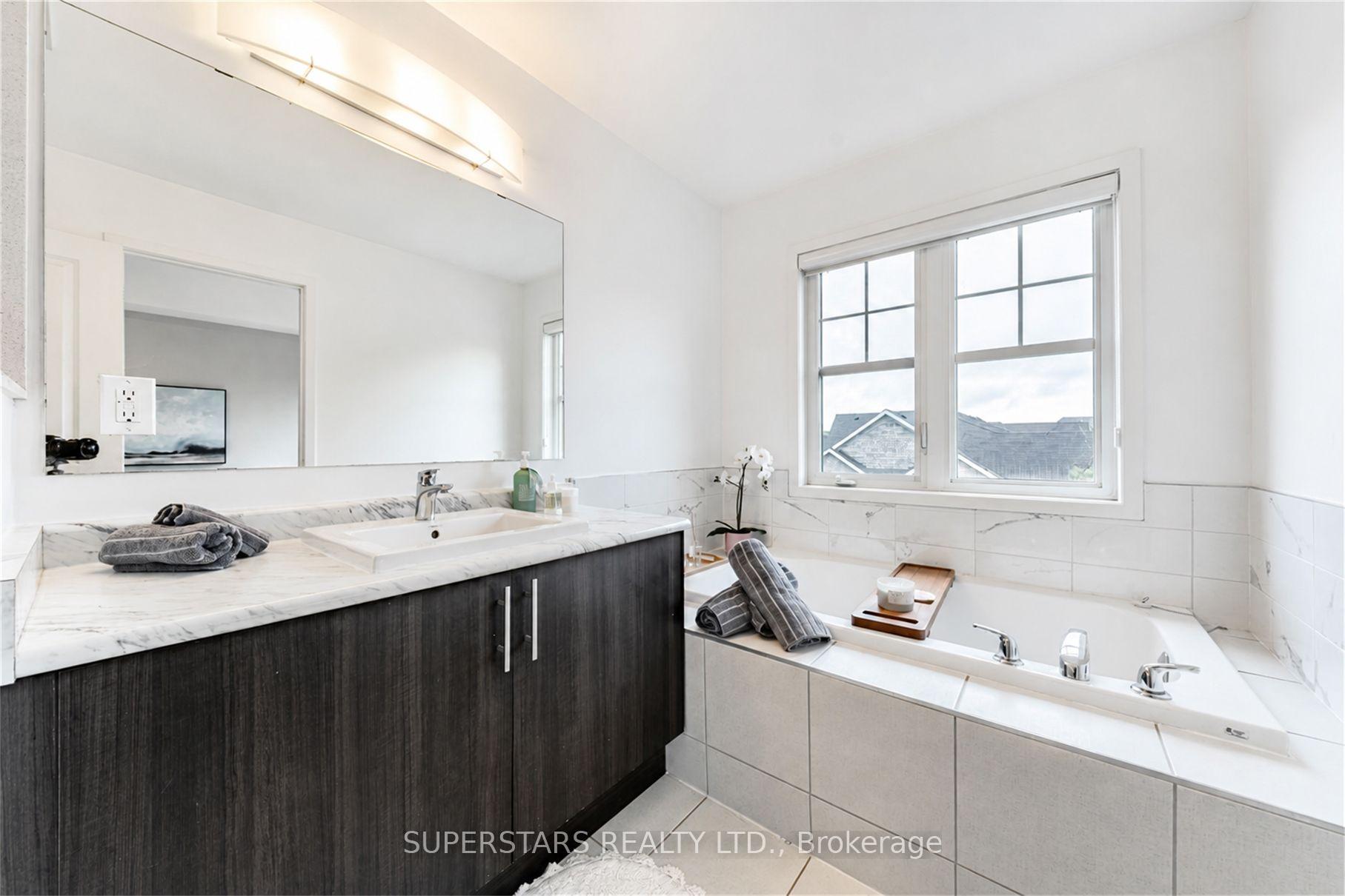 Photo 16 of 10604 Bathurst Street, Vaughan, Patterson — HOMEH