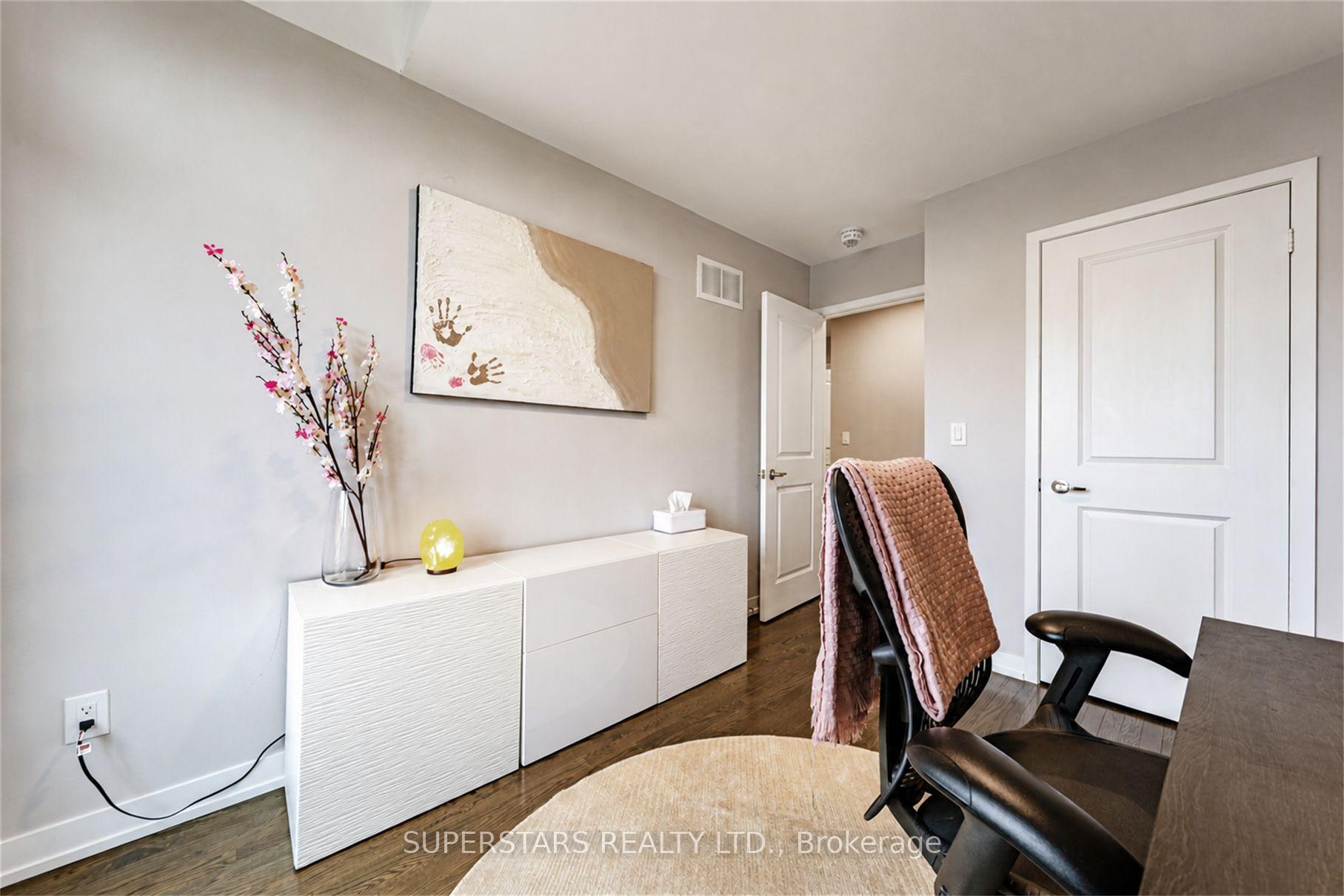 Photo 19 of 10604 Bathurst Street, Vaughan, Patterson — HOMEH