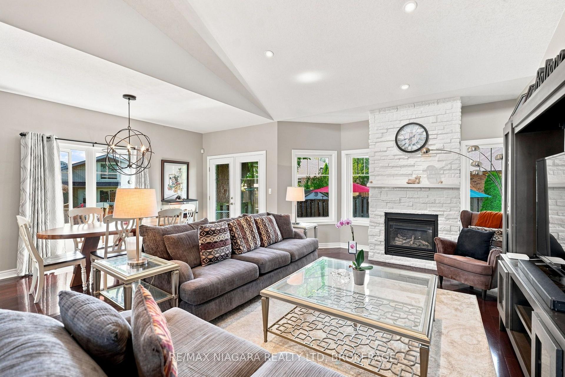 Photo 8 of 1025 Pelham Road, St. Catharines, Rykert/Vansickle — HOMEH