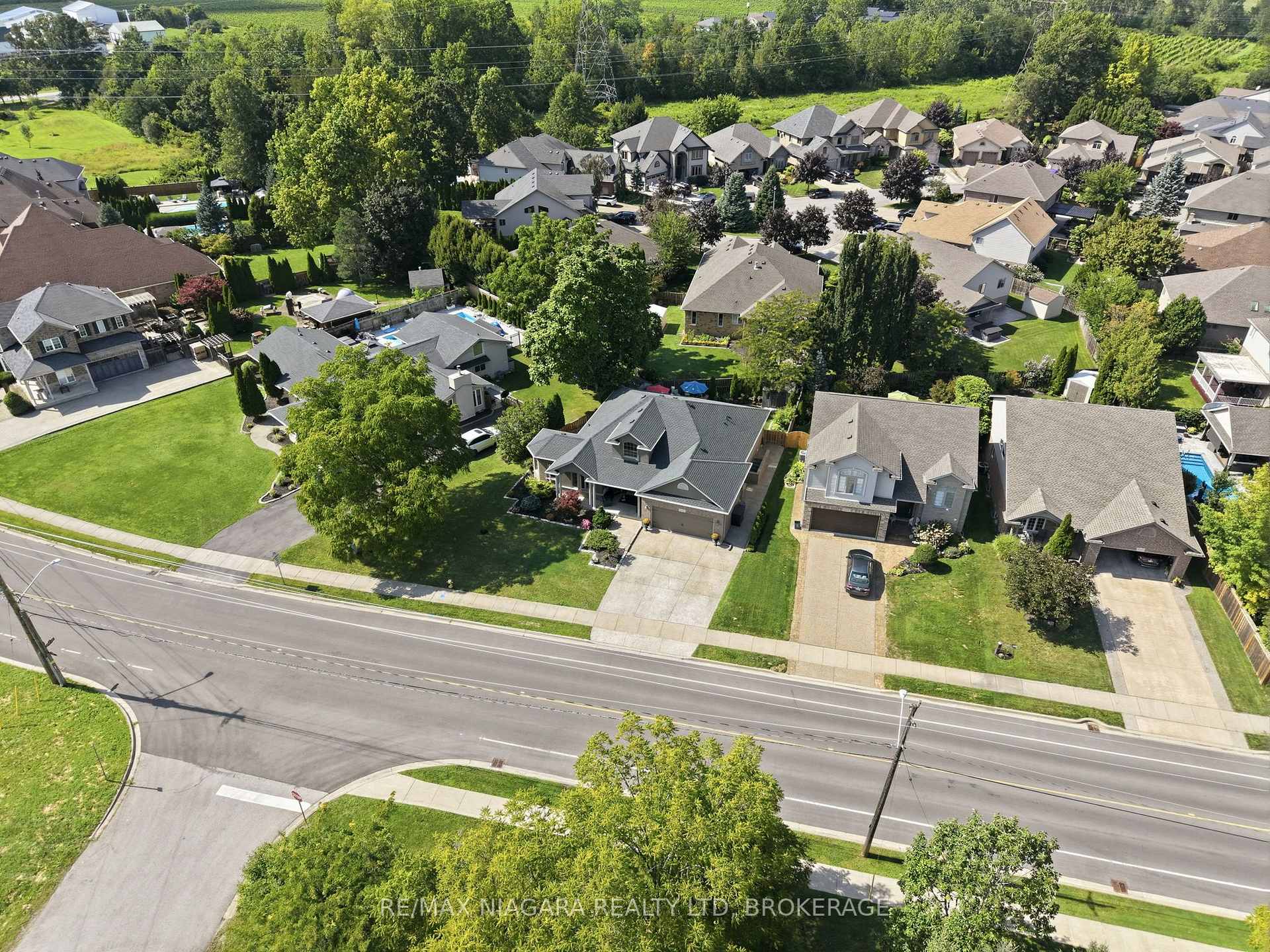 Photo 33 of 1025 Pelham Road, St. Catharines, Rykert/Vansickle — HOMEH