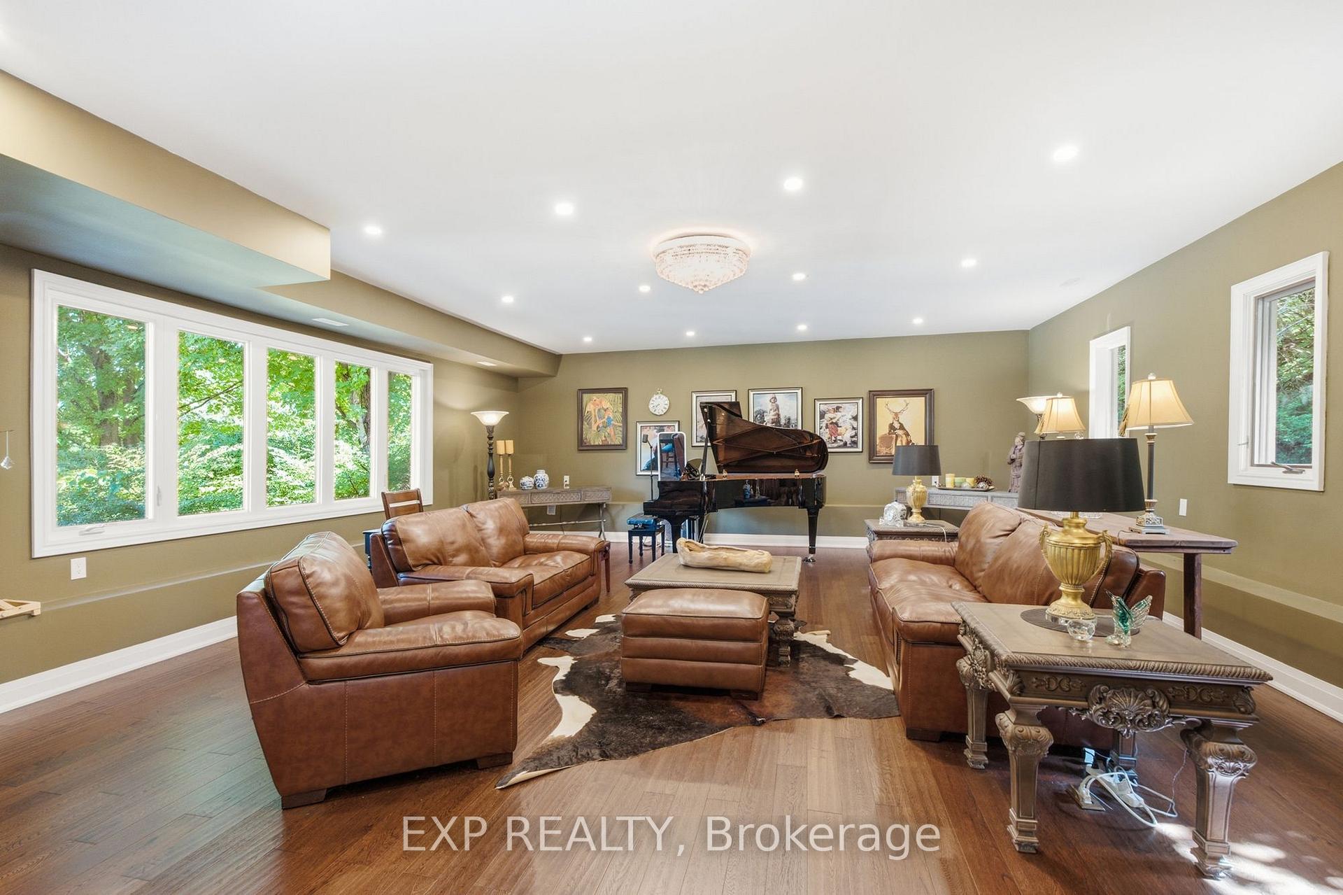 Photo 13 of 1785 Davis Drive W, King, Rural King — HOMEH
