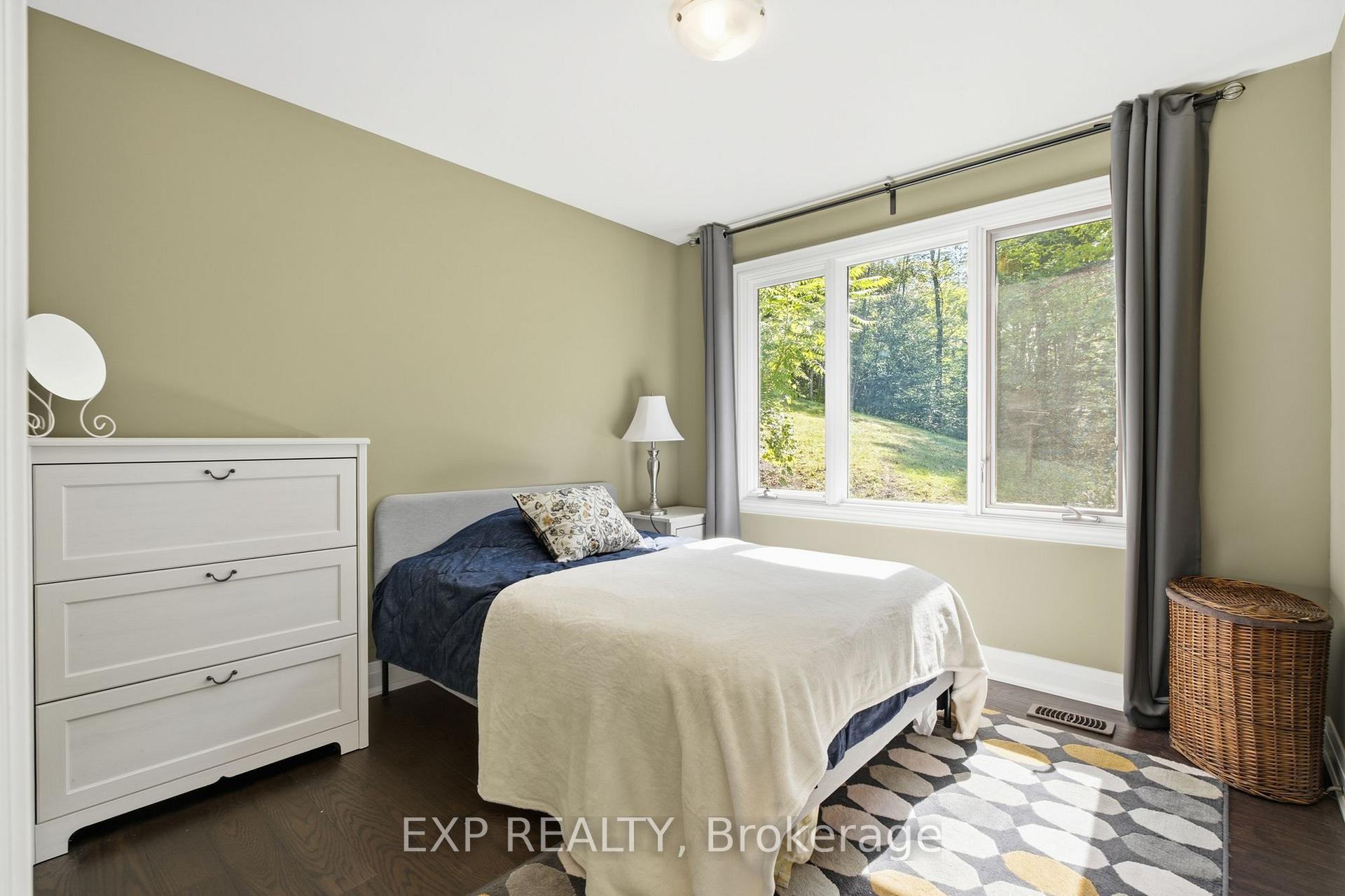 Photo 19 of 1785 Davis Drive W, King, Rural King — HOMEH