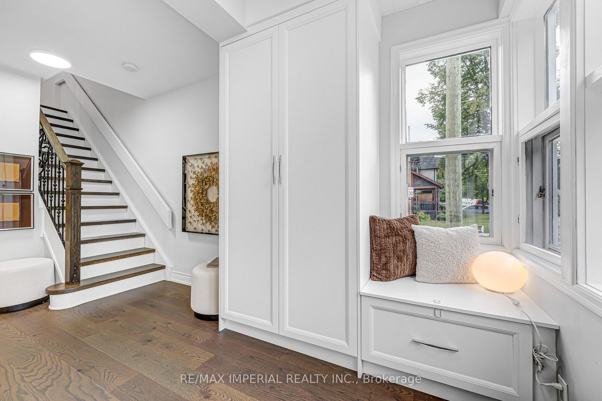 Photo 4 of 609 Millwood Road, Toronto, Mount Pleasant East — HOMEH