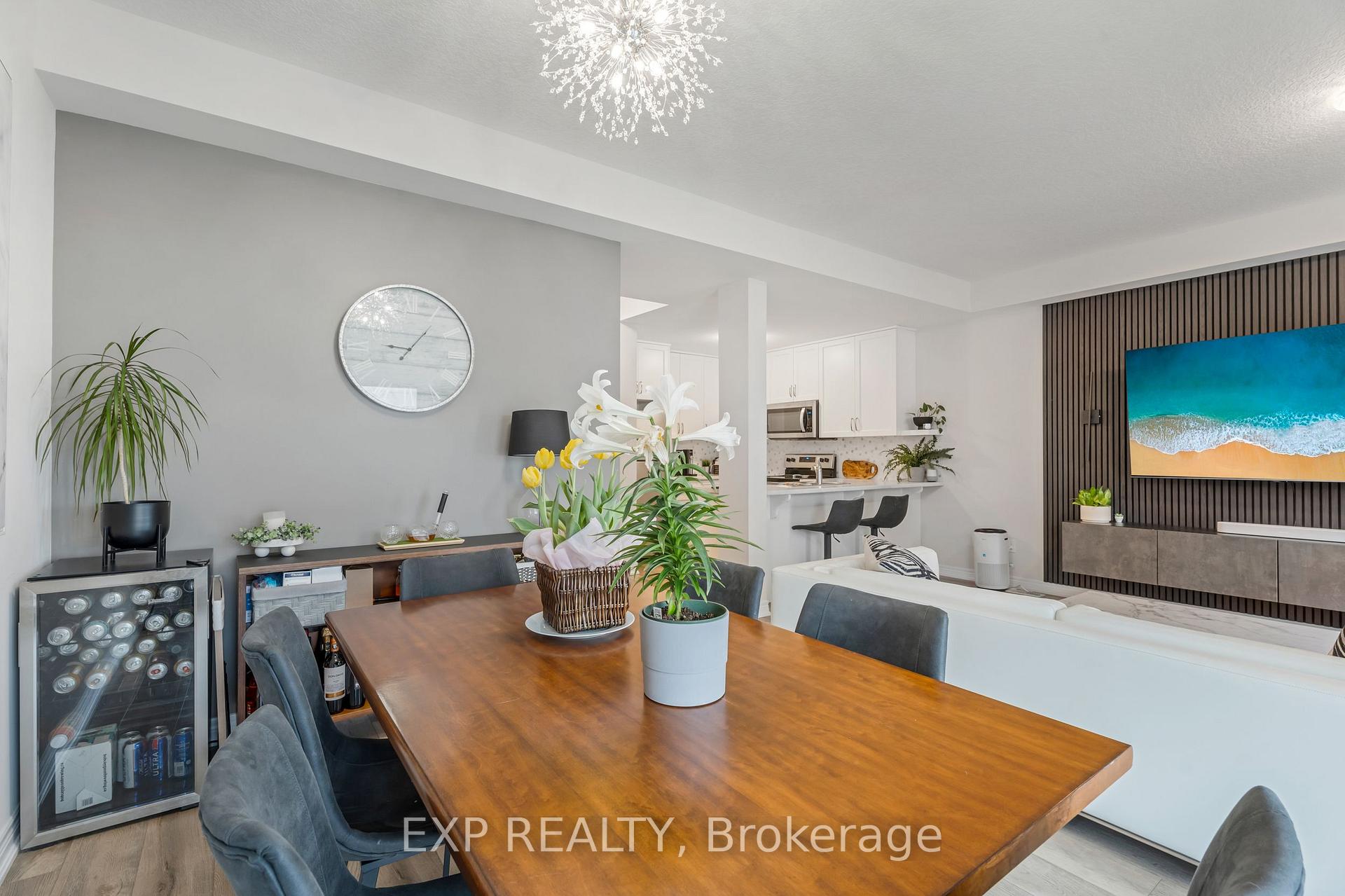 Photo 9 of Unit 41, 27 Rachel Drive, Hamilton, Winona Park — HOMEH