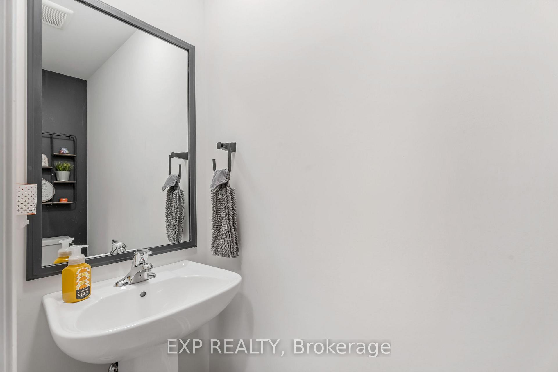 Photo 11 of Unit 41, 27 Rachel Drive, Hamilton, Winona Park — HOMEH