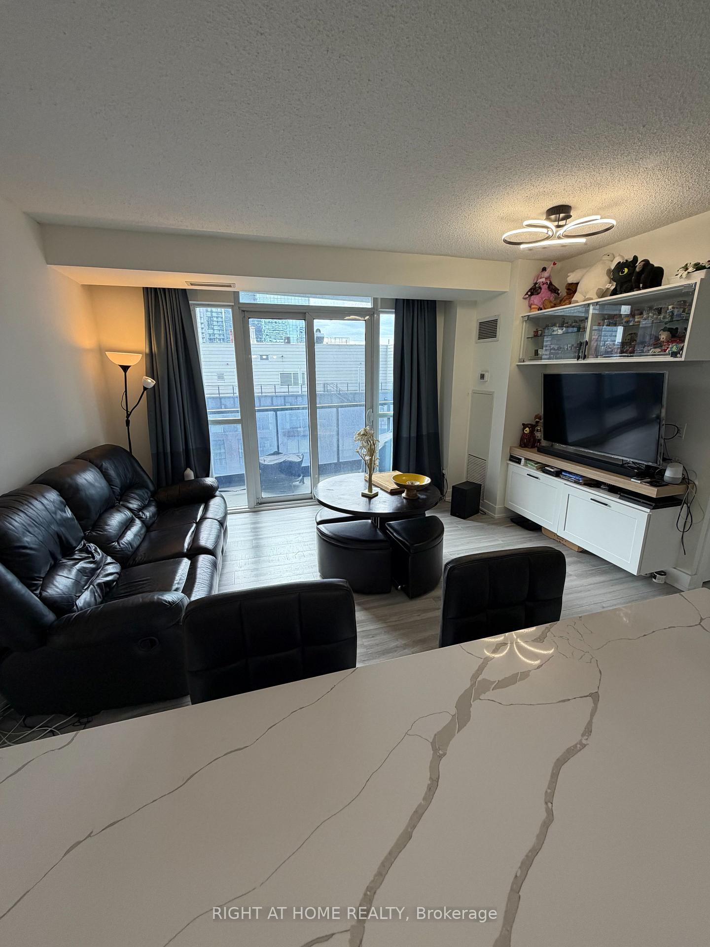 Photo 2 of Unit 2001, 21 Carlton Street, Toronto, Church-Yonge Corridor — HOMEH